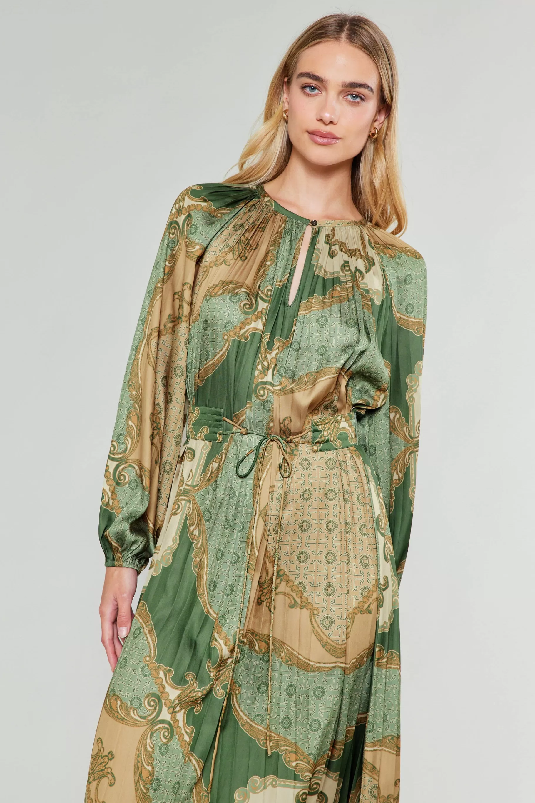 Current Air Midi Dresses>Adelaide Midi Dress OLIVEMLT