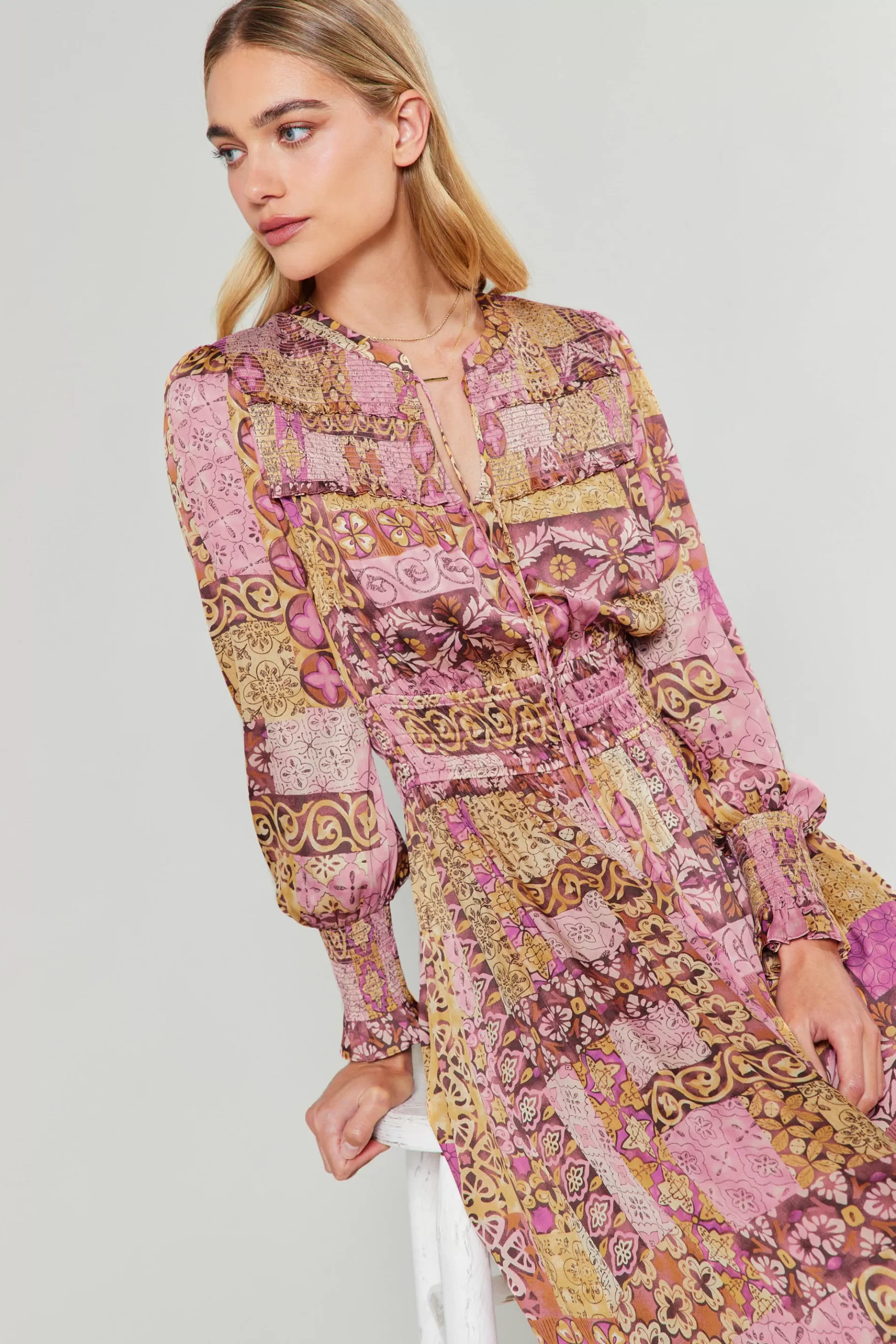 Current Air Midi Dresses>Aida Quilted Pattern Midi Dress PINKMLT