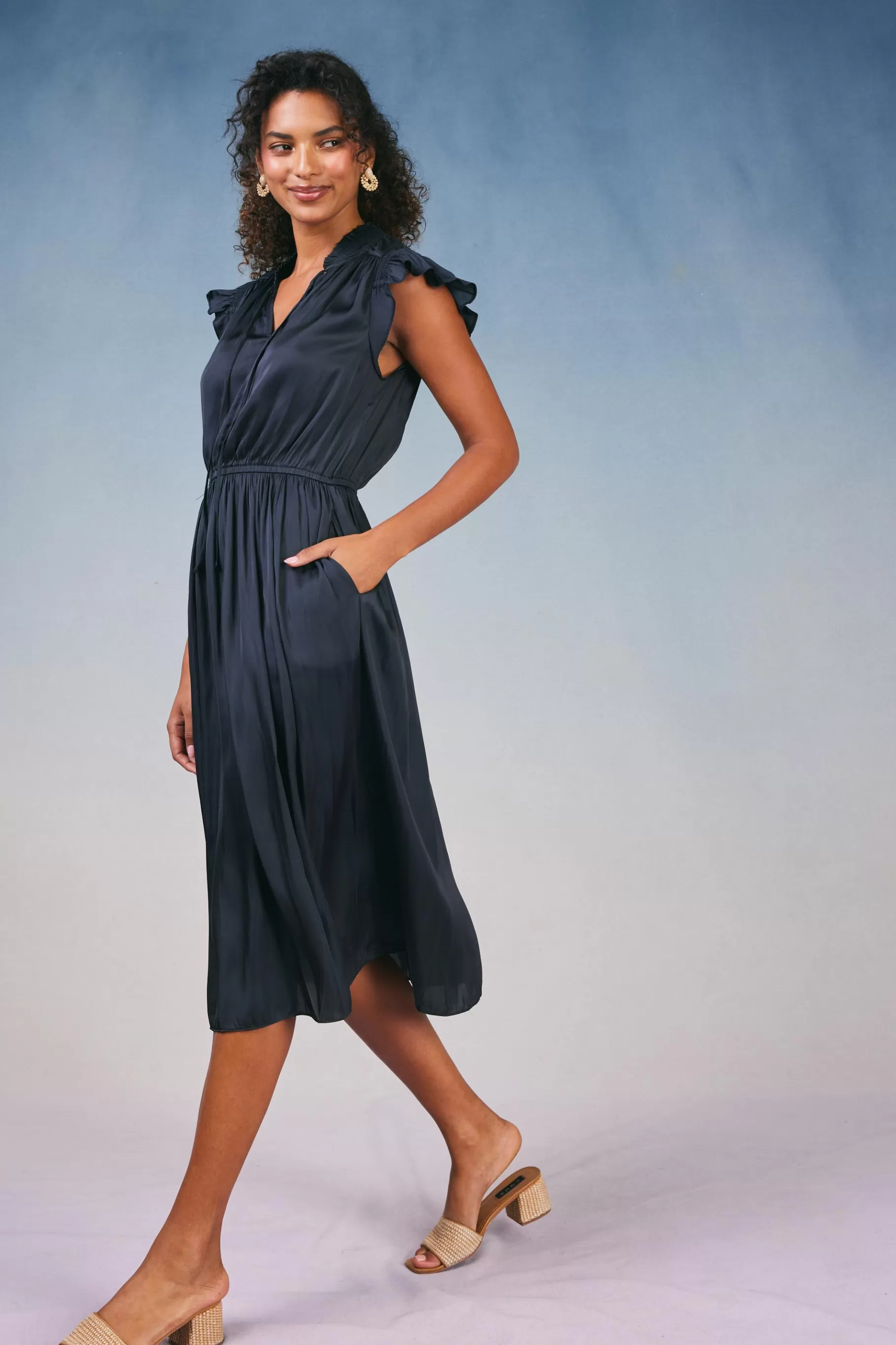 Current Air Midi Dresses>Audrey Midi Dress BLACK