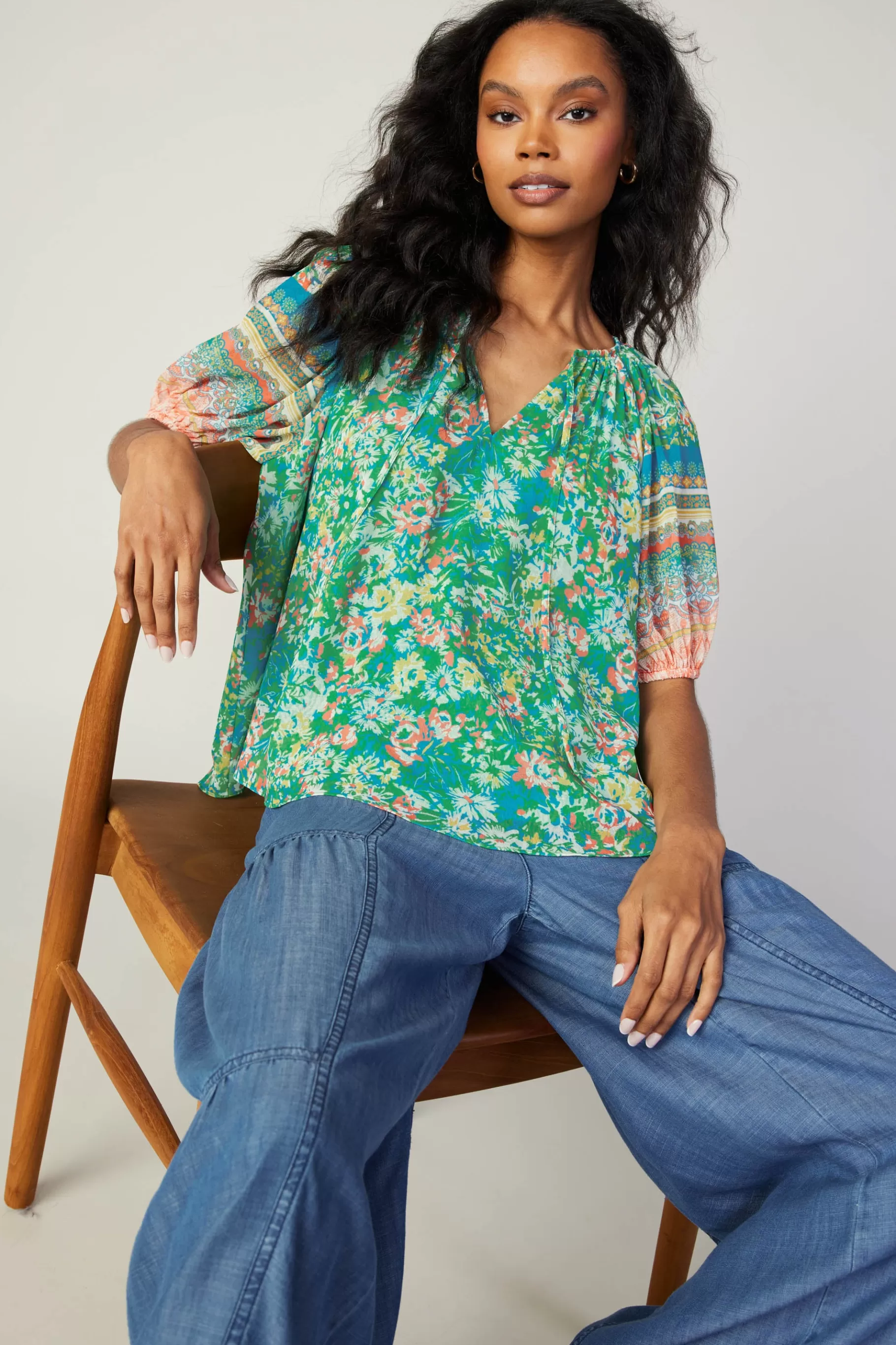 Current Air Short Sleeve Tops>Bordered Floral Print Top GREENMULTI