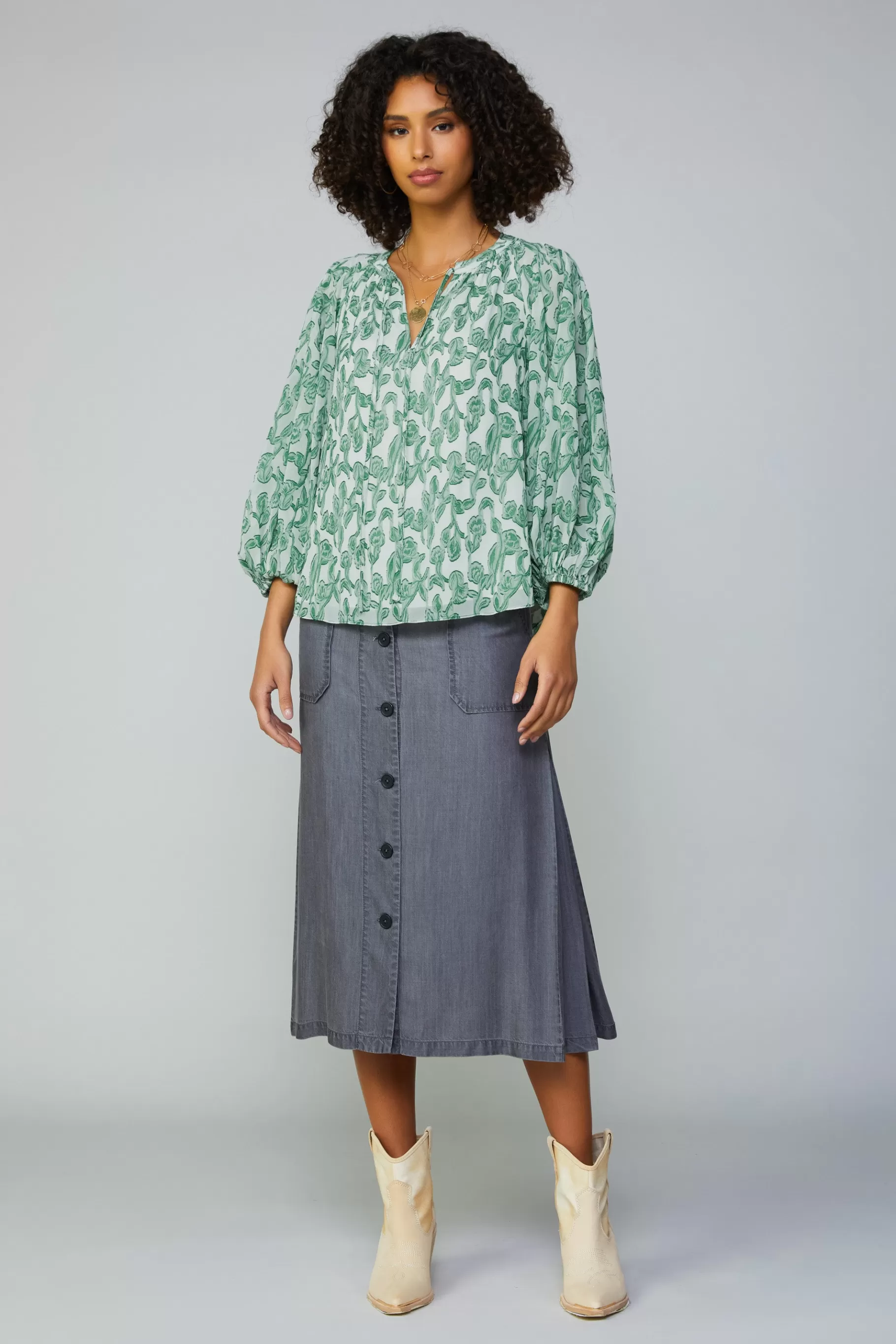 Current Air Long Sleeve Tops>Botanical Jacquard Raglan Blouse GREEN
