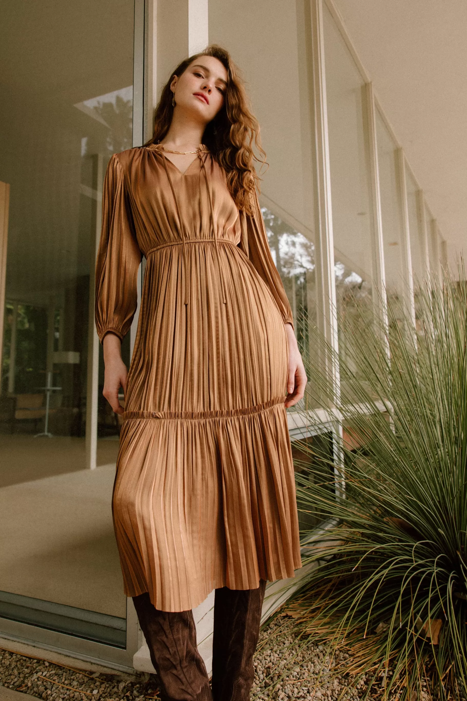Current Air Midi Dresses>Bristol Pleated Midi Dress BRONZE