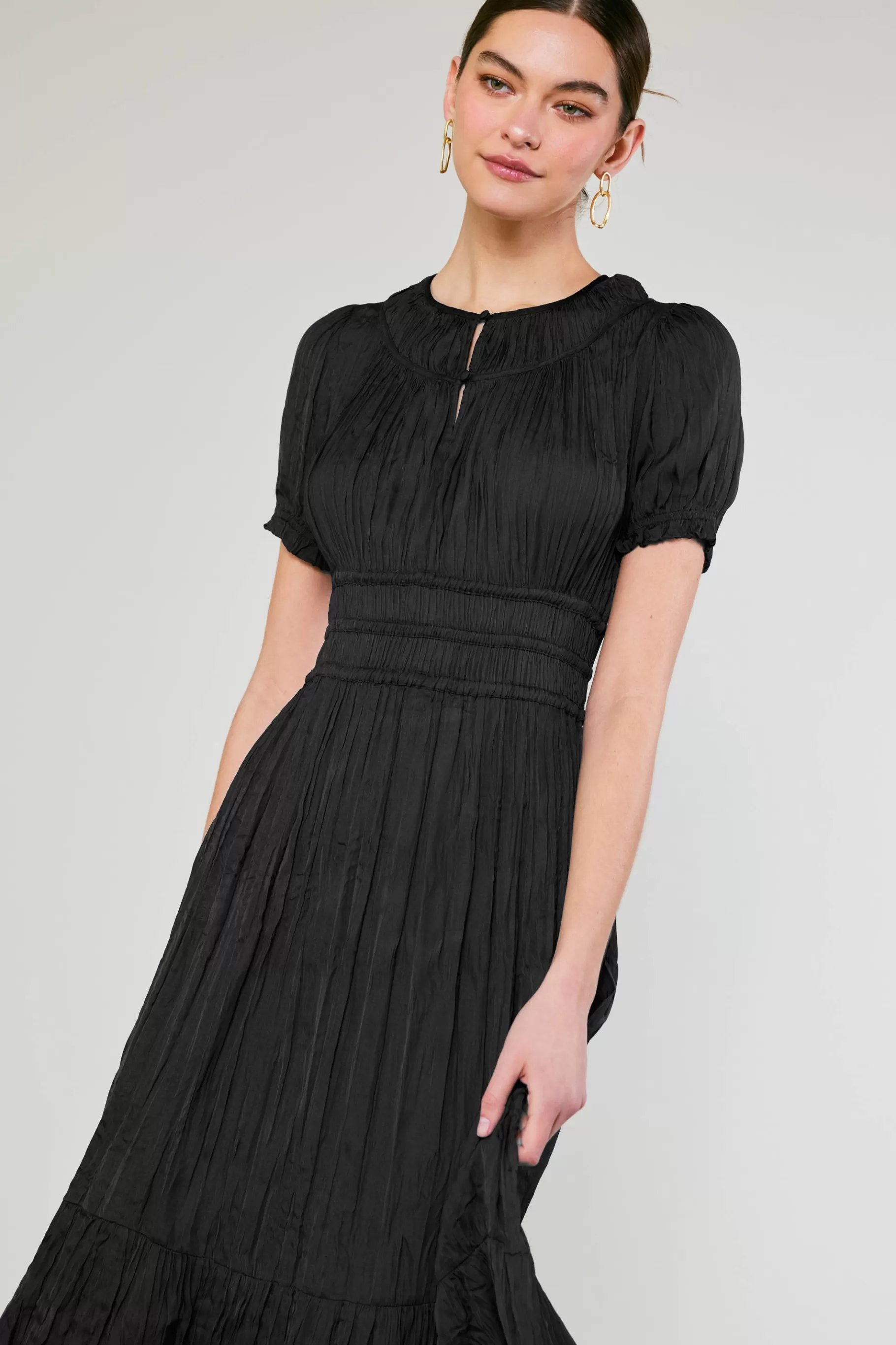 Current Air Midi Dresses>Brooklyn Pleated Midi Dress BLACK