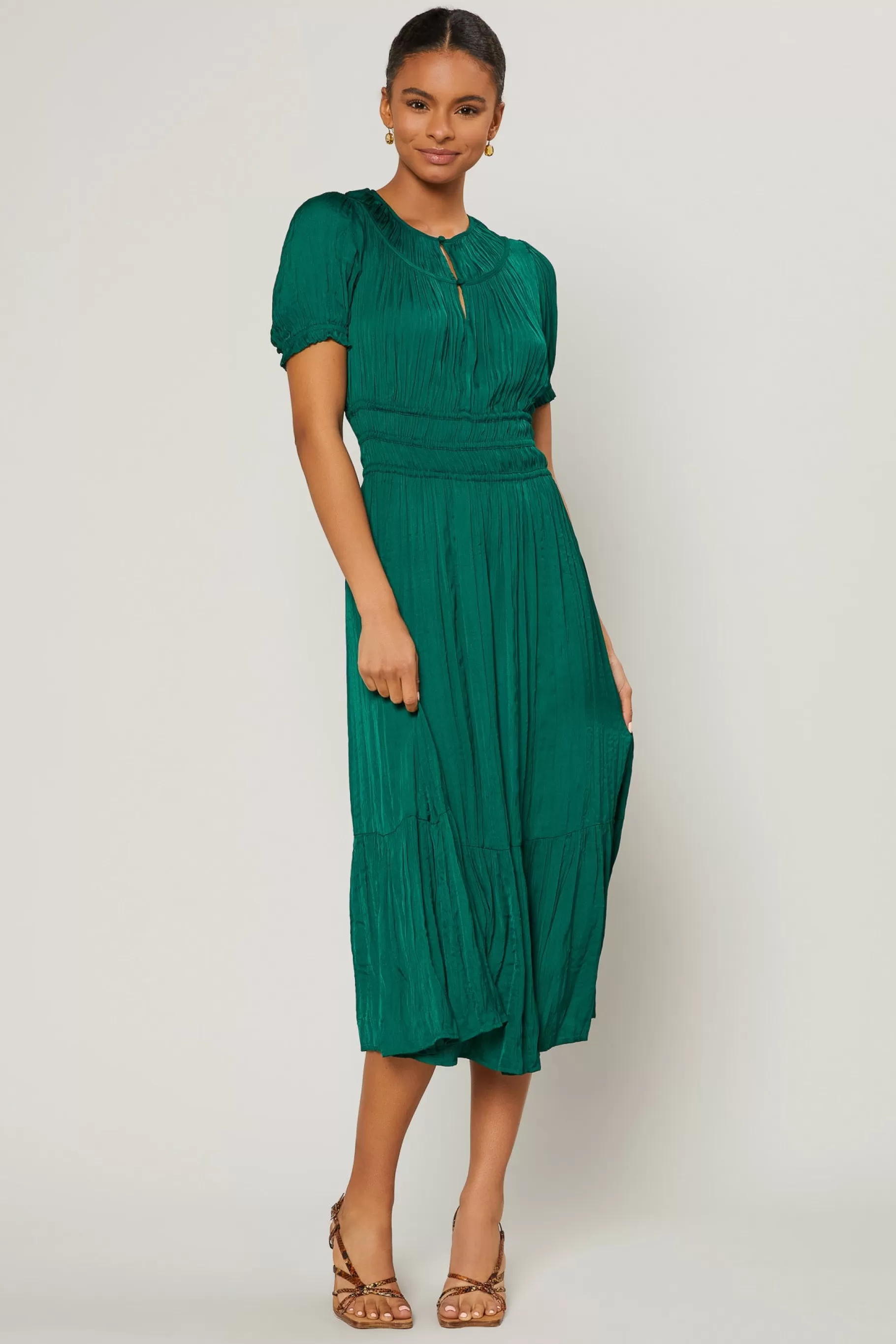 Current Air Midi Dresses>Brooklyn Pleated Midi Dress EMERALDGREEN
