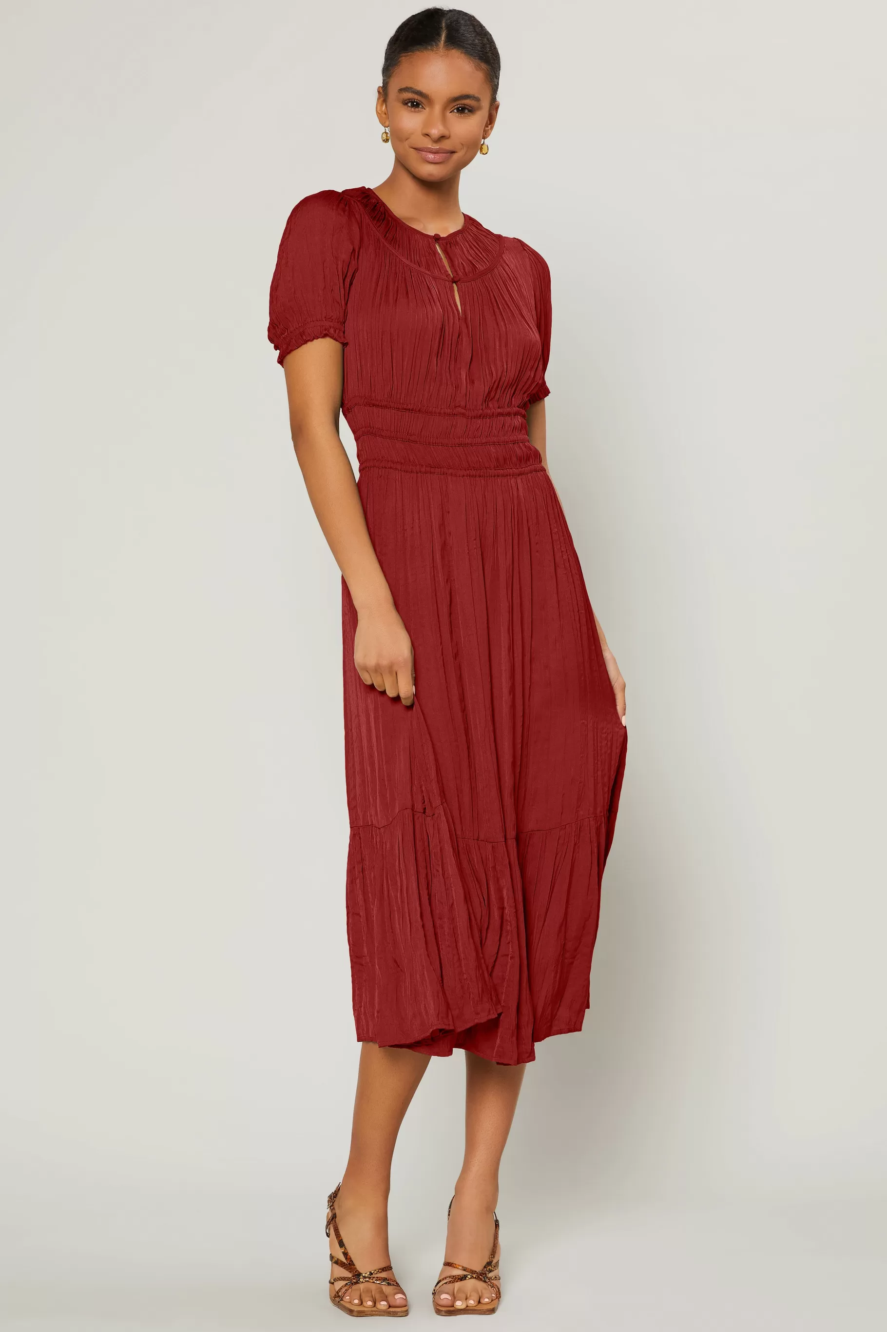 Current Air Midi Dresses>Brooklyn Pleated Midi Dress RED