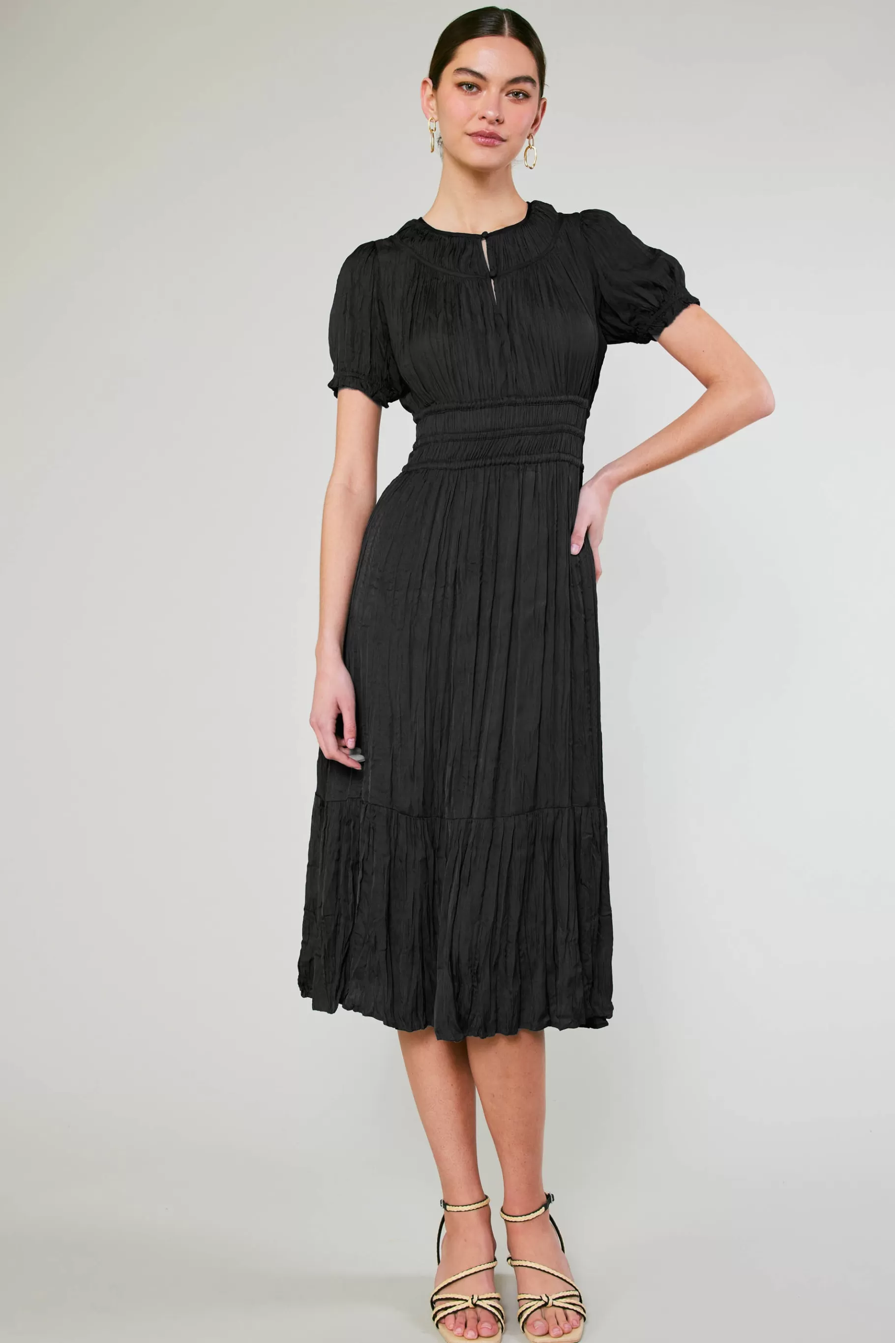 Current Air Midi Dresses>Brooklyn Pleated Midi Dress BLACK