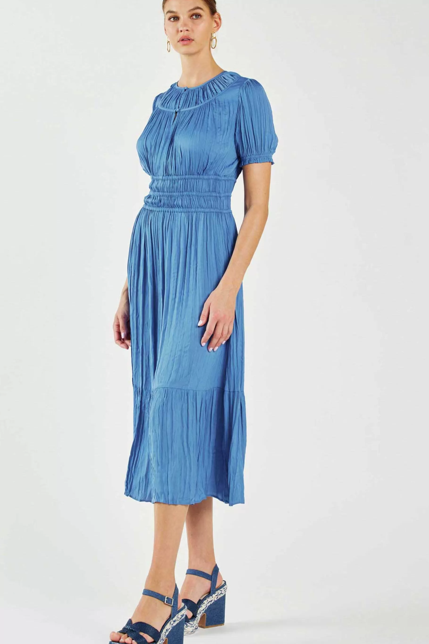 Current Air Midi Dresses>Brooklyn Pleated Midi Dress FADEDBLUE