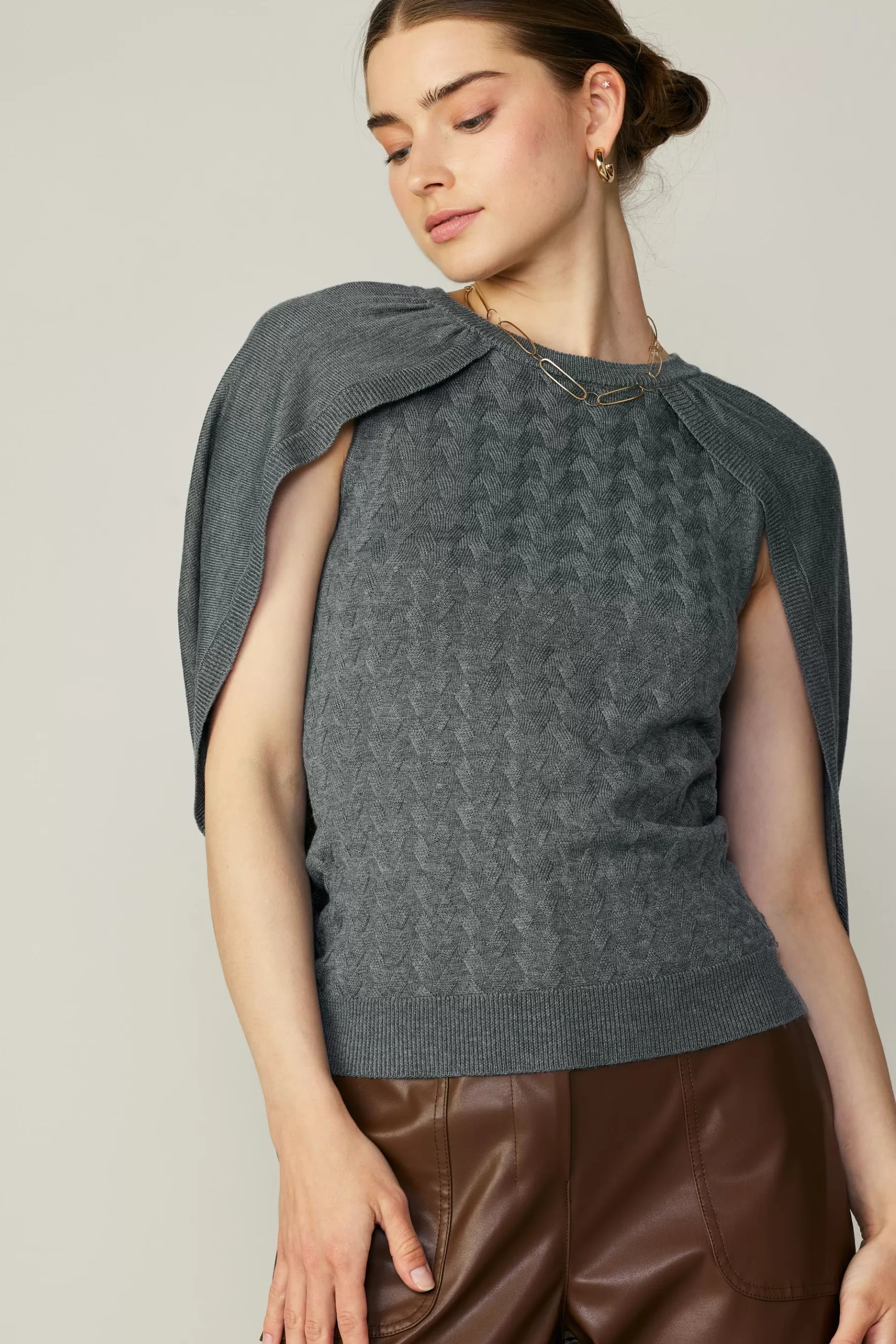 Current Air Sweaters>Cape Layered Sweater Top GREY