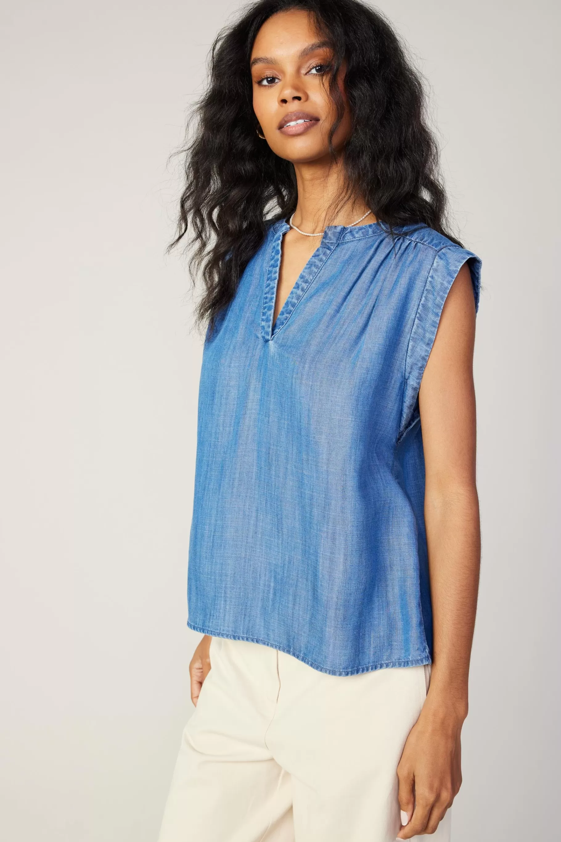 Current Air Sleeveless Tops>Tank Top CHAMBRAY