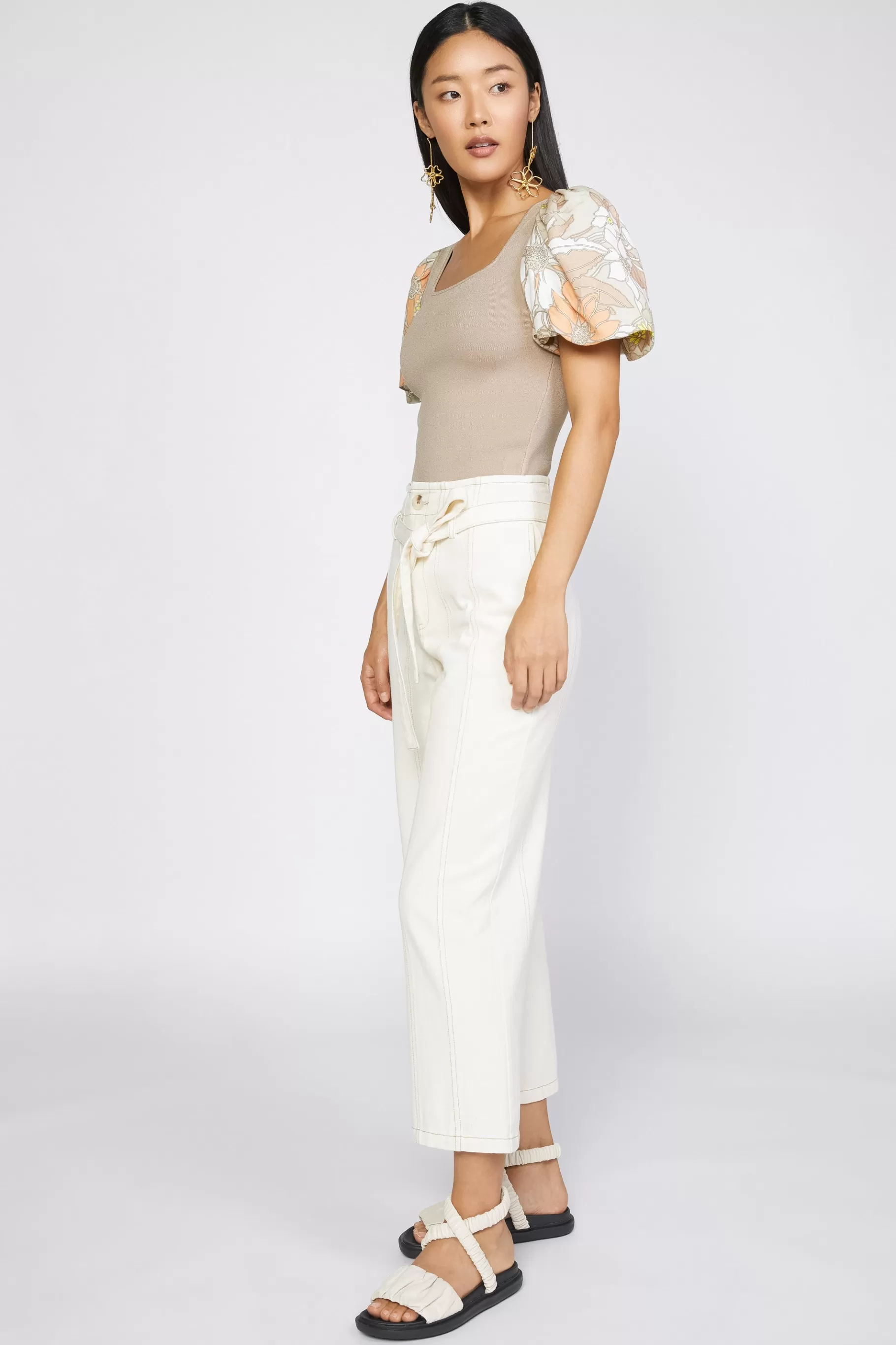 Current Air Short Sleeve Tops | Sweaters>Contrast Floral Sweater Top SAND