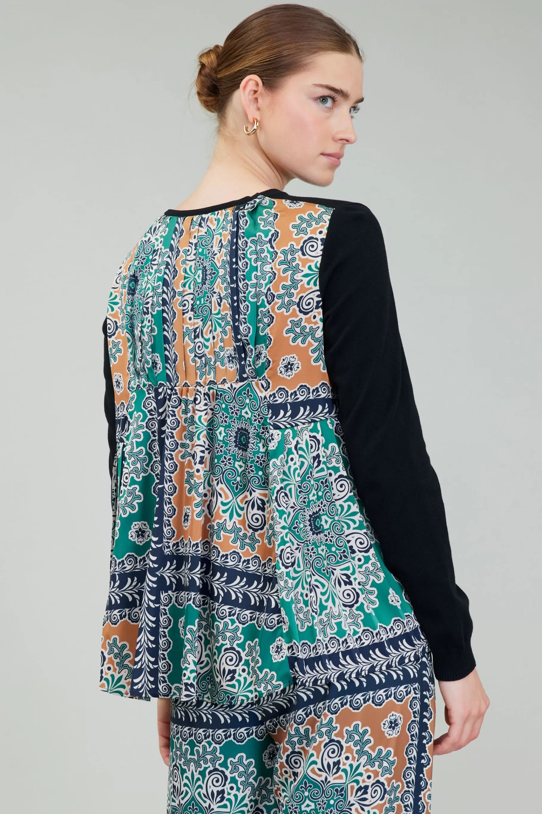 Current Air Knitwear | Long Sleeve Tops>Contrast Panel Sweater Top GREENMLT