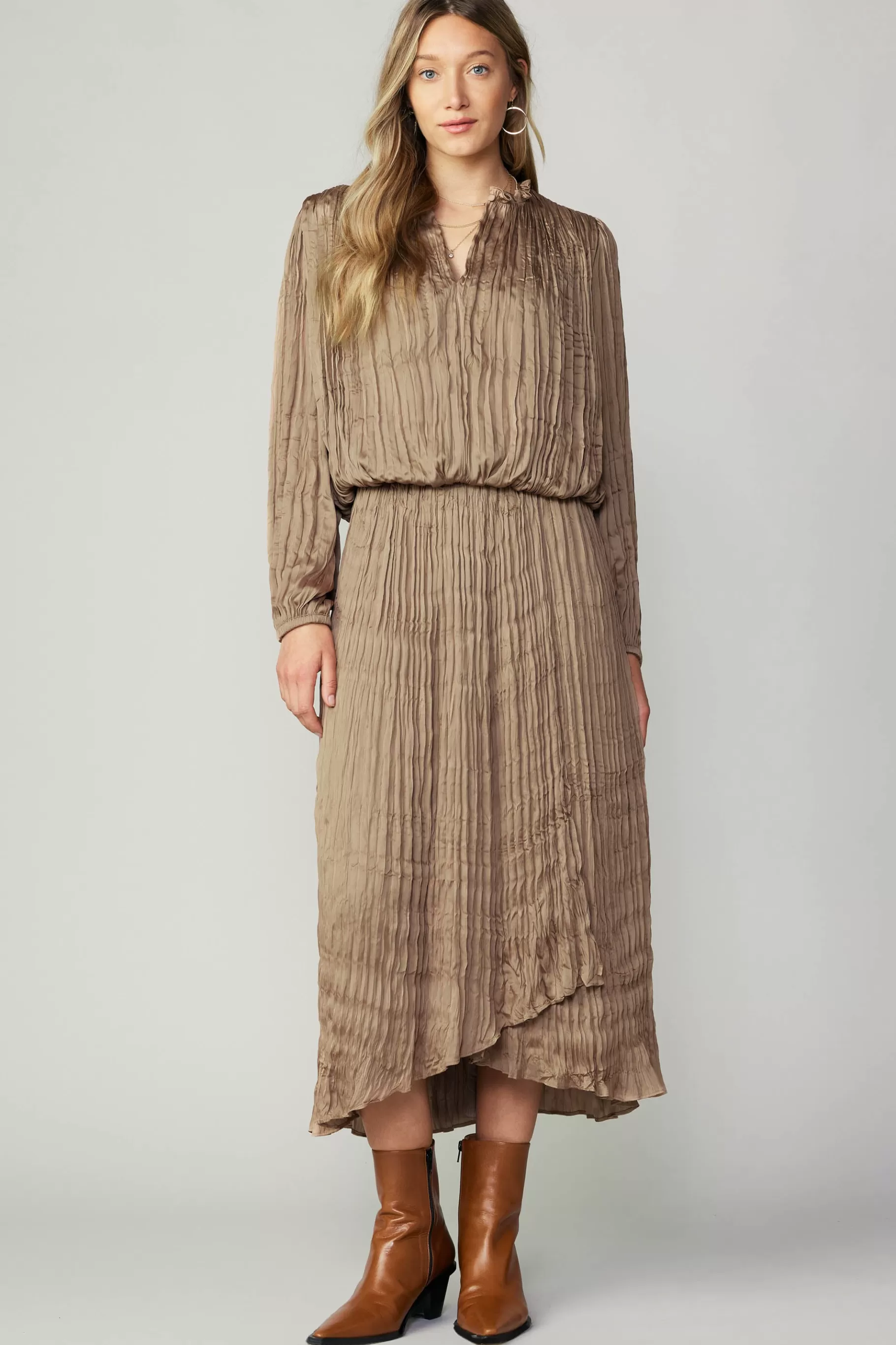 Current Air Long Sleeve Tops>Crinkle Plisse Blouse LATTE