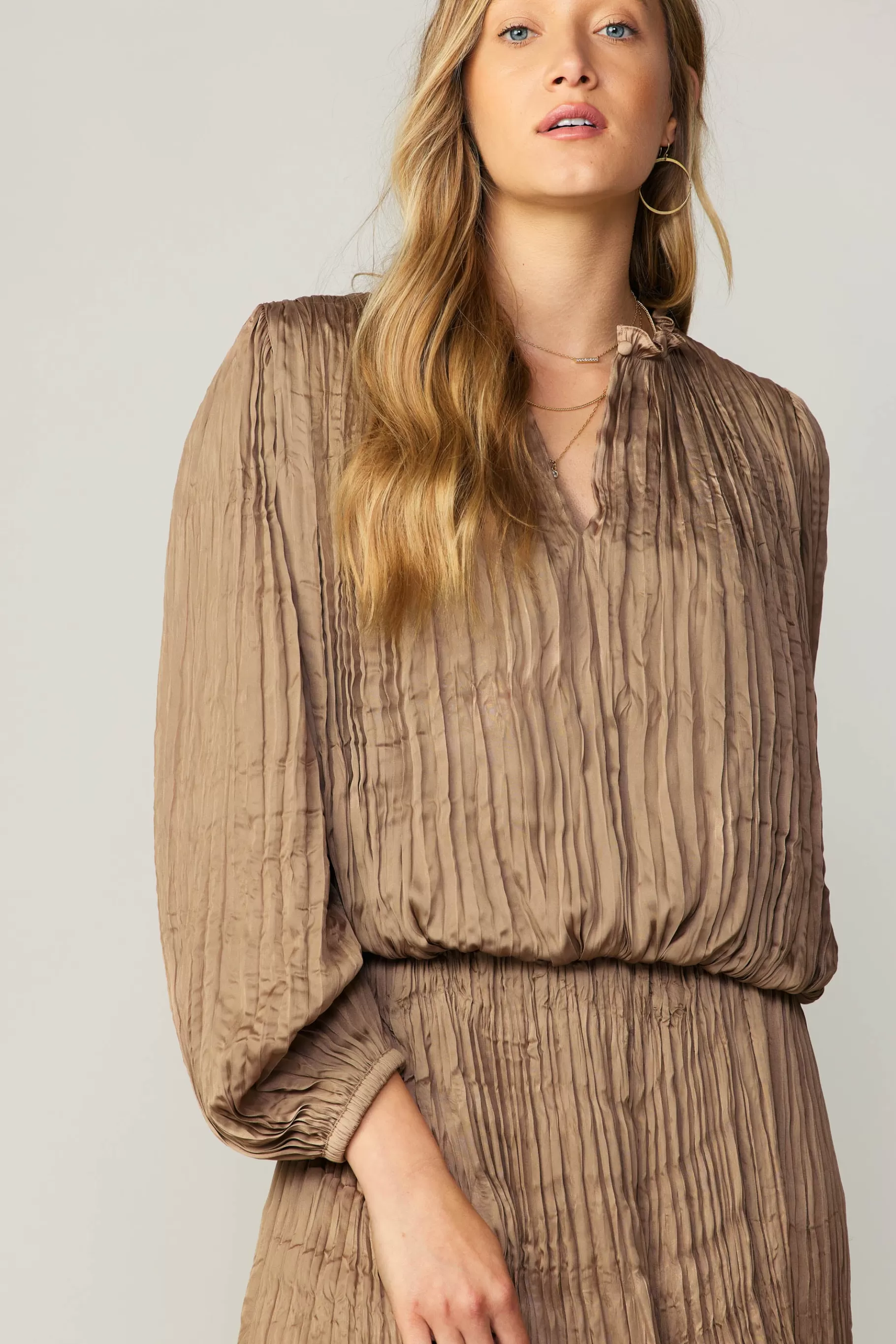 Current Air Long Sleeve Tops>Crinkle Plisse Blouse LATTE