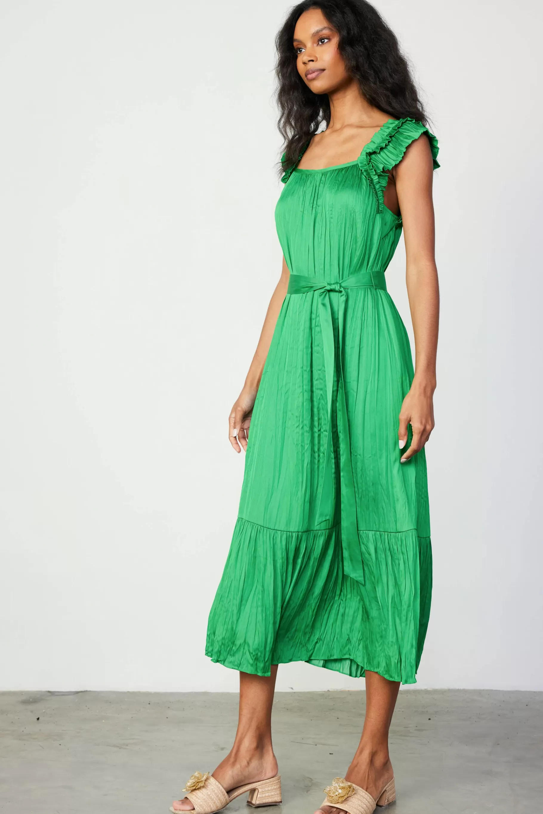 Current Air Midi Dresses>Crinkled Ruffled Shoulder Midi Dress DEEPSPRINGGREEN