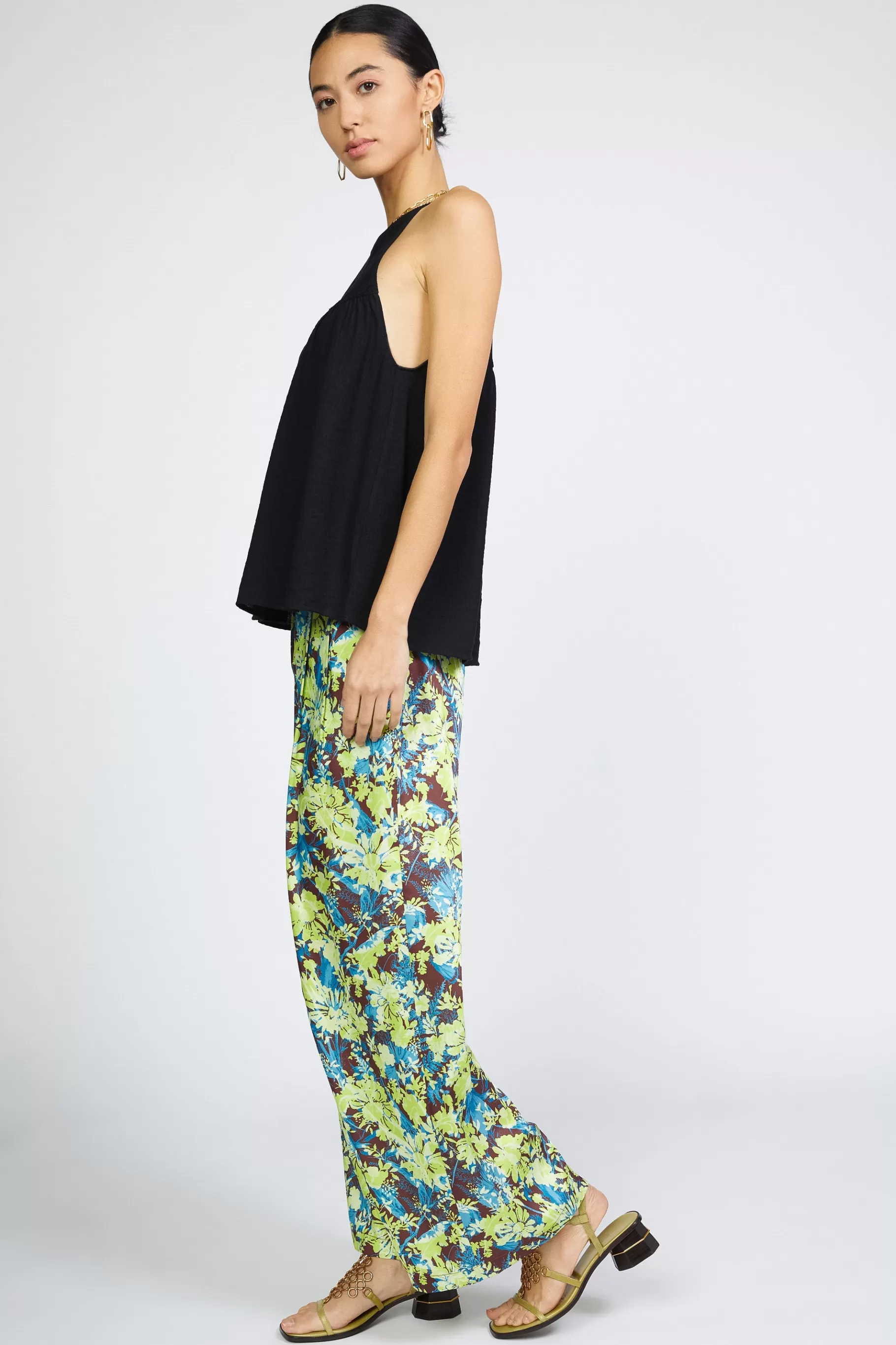 Current Air Sleeveless Tops | Sweaters>Crotchet Yoke Top BLACK