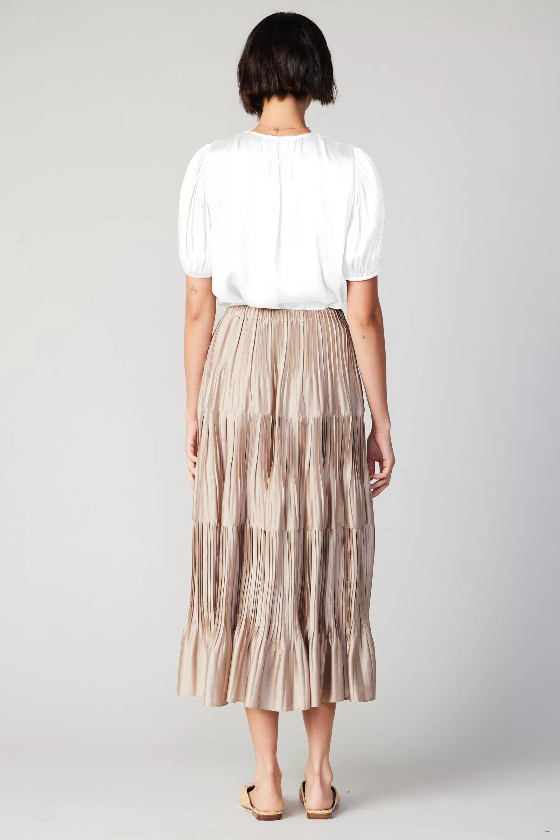 Current Air Short Sleeve Tops>Cuffed Pleated Yoke Top WHITE