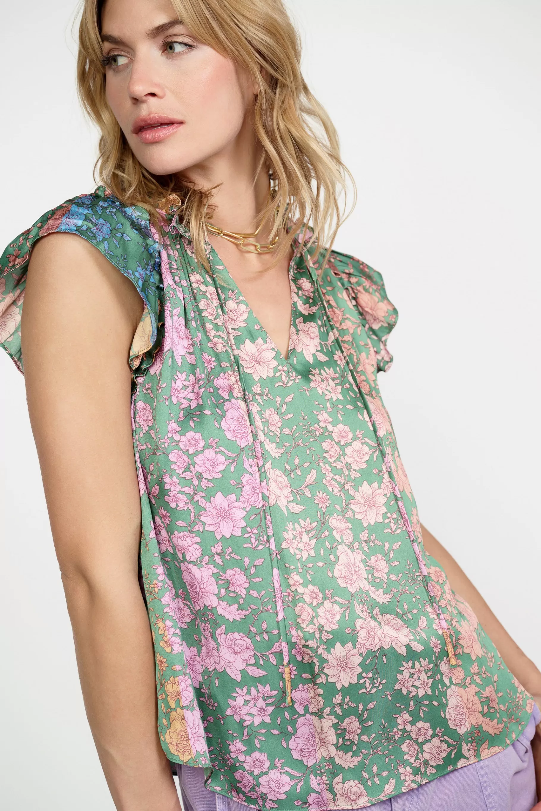 Current Air Sleeveless Tops>Floral Gradient Ruffled Blouse FLORALGREENMLT