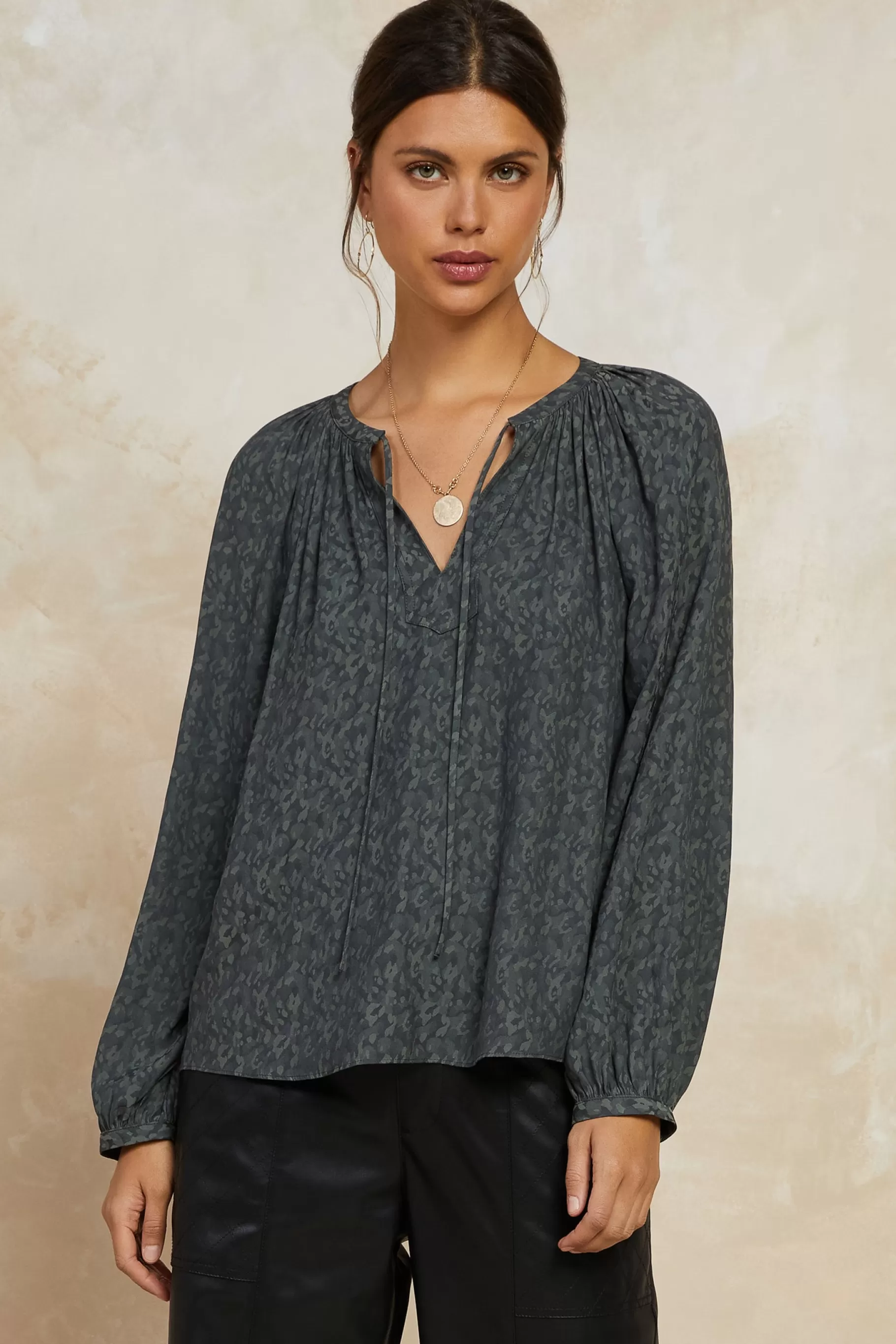Current Air Long Sleeve Tops>Floral Jacquard Split Neck Top DARKOLIVE