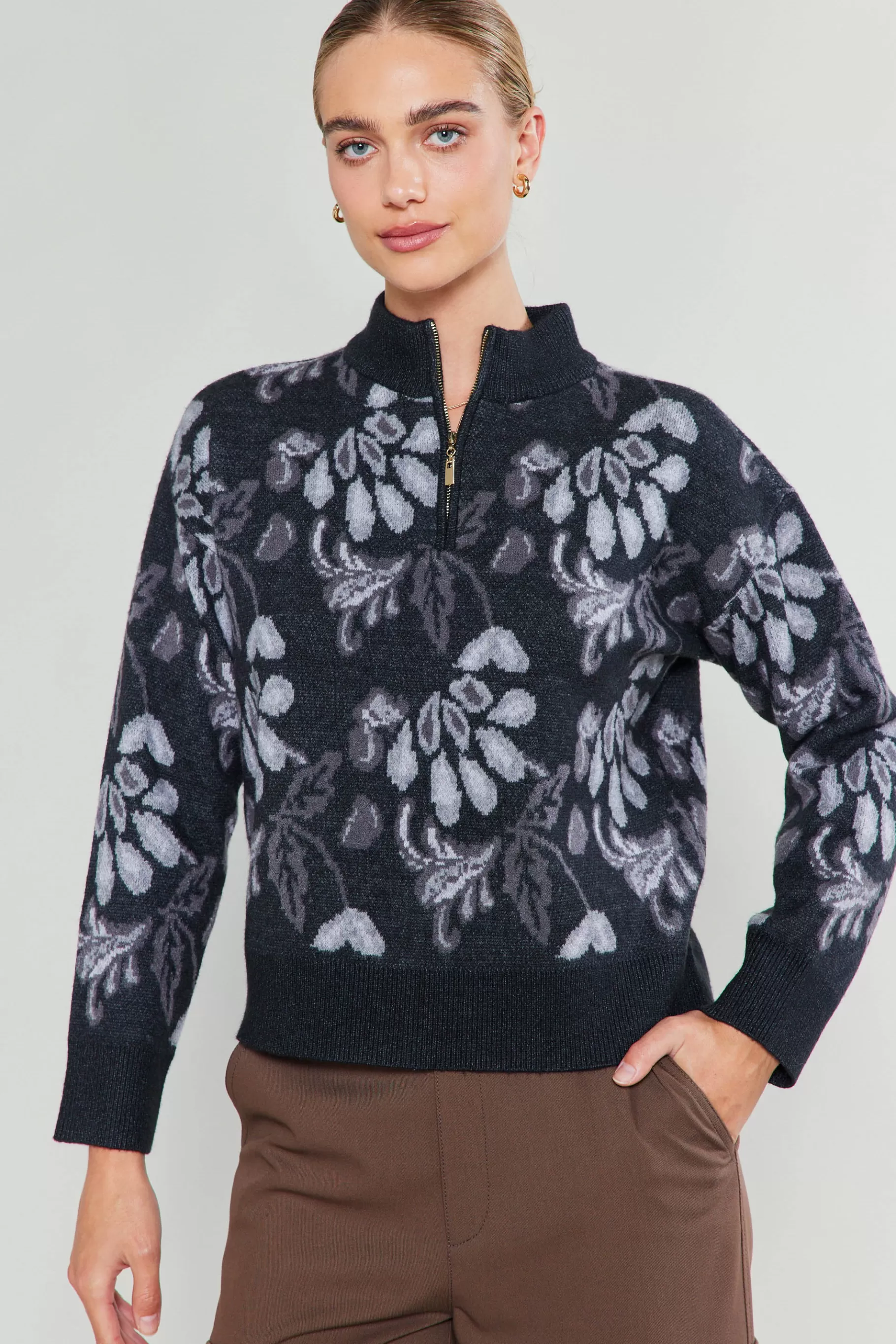 Current Air Knitwear | Sweaters>Floral Jacquard Sweater BLACKMLT