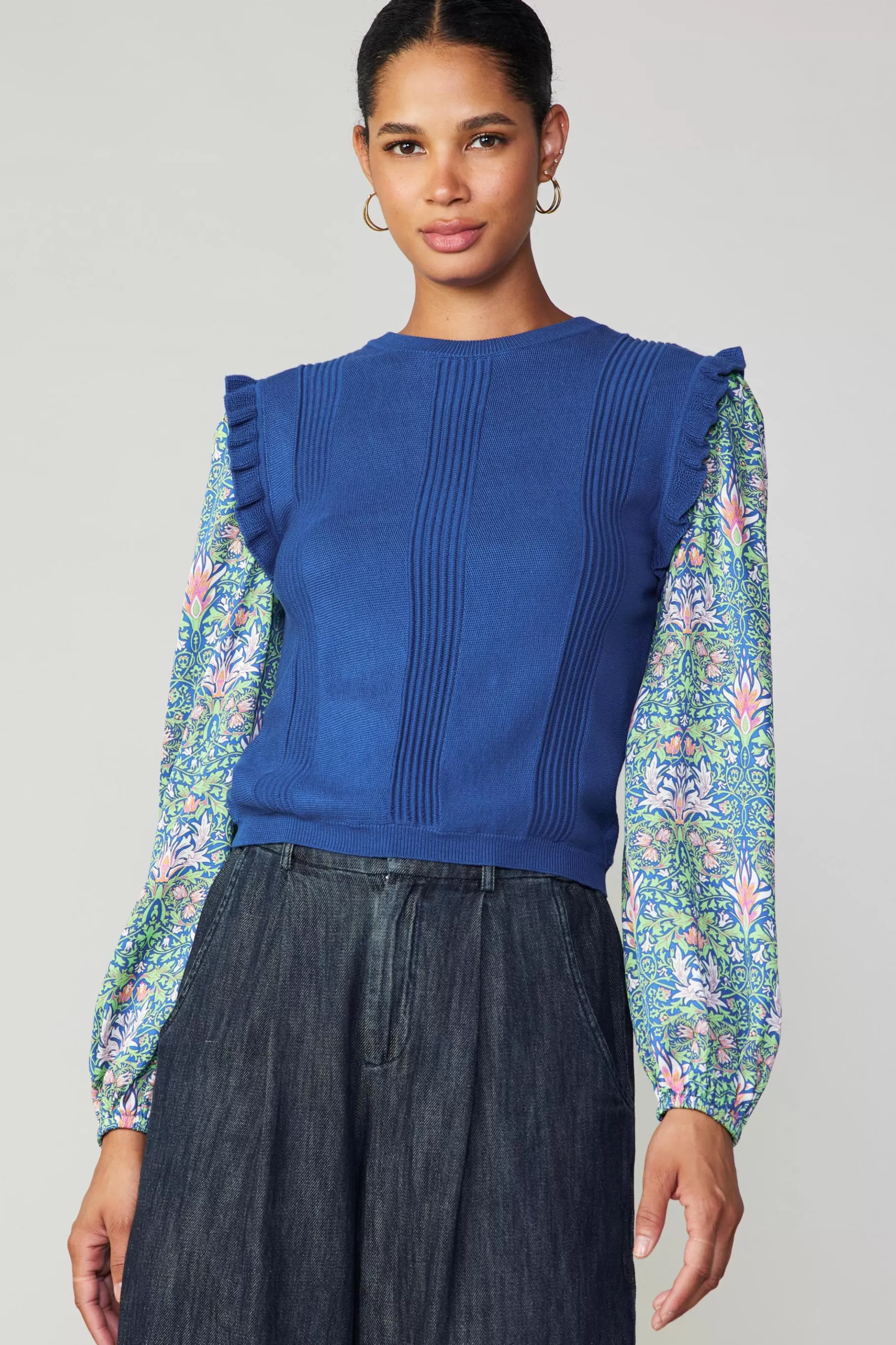 Current Air Sweaters>Floral Nouveau Contrast Top BLUE