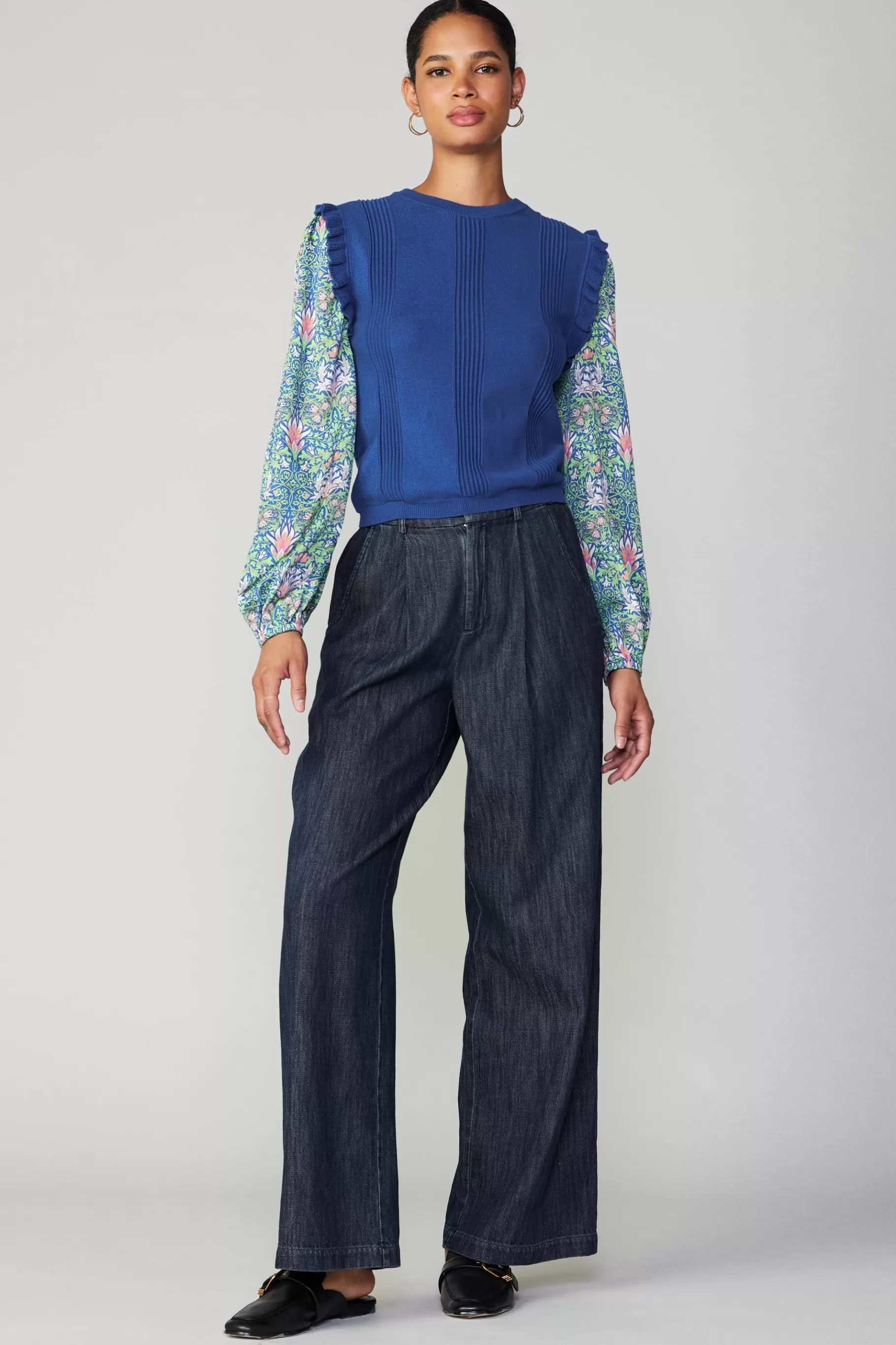 Current Air Sweaters>Floral Nouveau Contrast Top BLUE