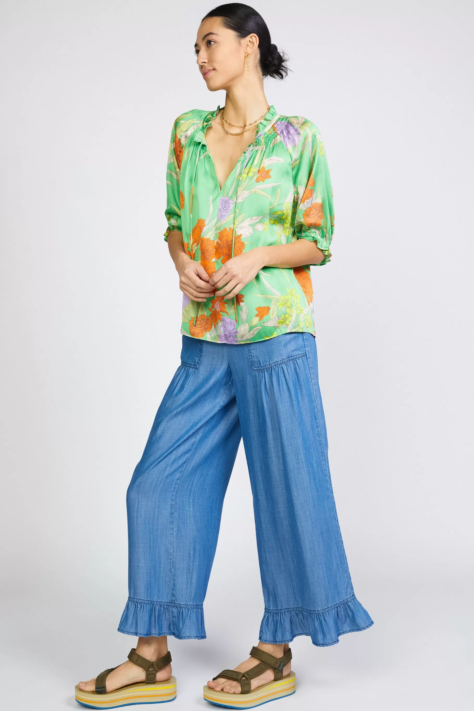 Current Air Short Sleeve Tops>Floral Split Neck Blouse FLORALGREEN