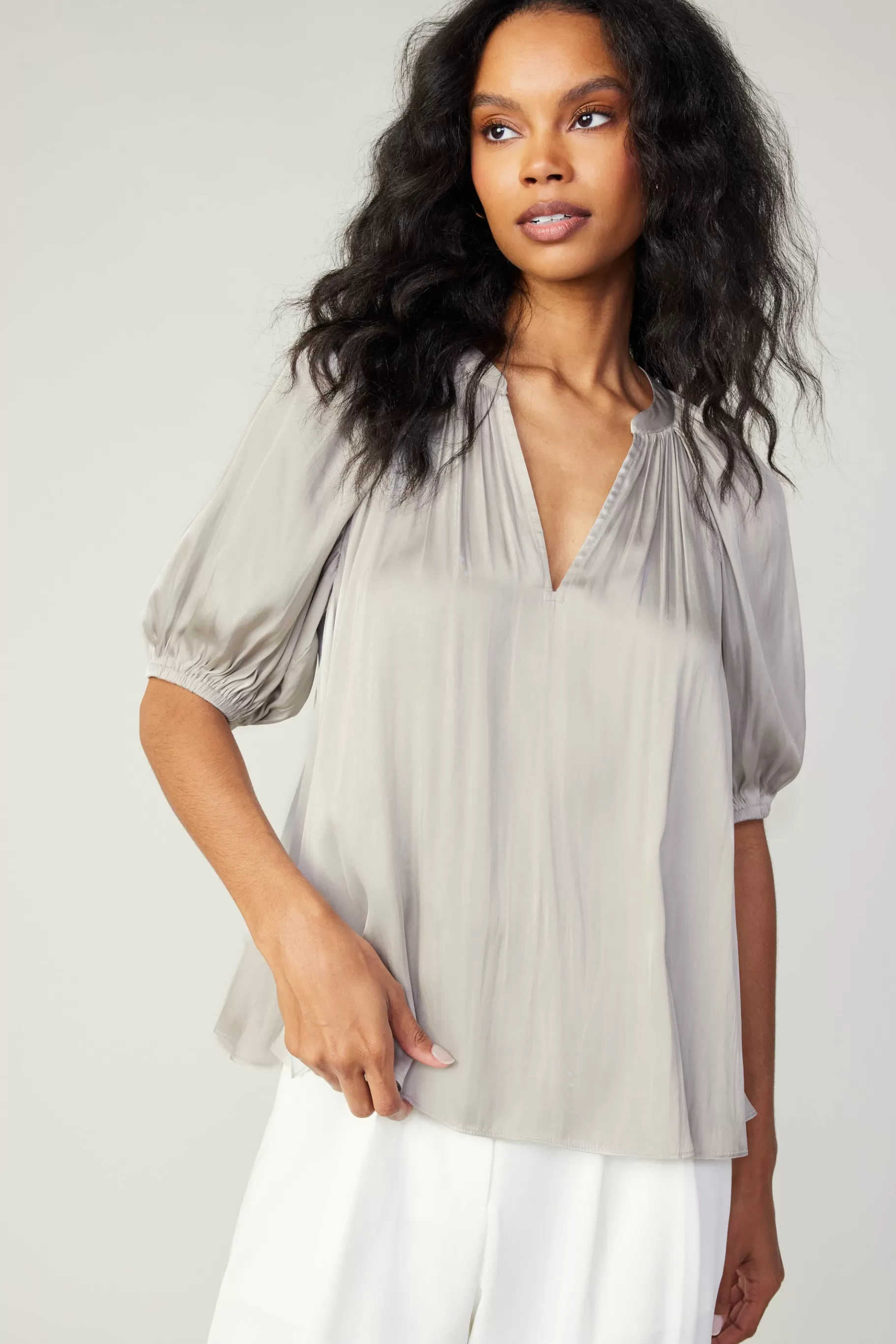 Current Air Short Sleeve Tops>Gathered Neckline Blouse STONEGREY