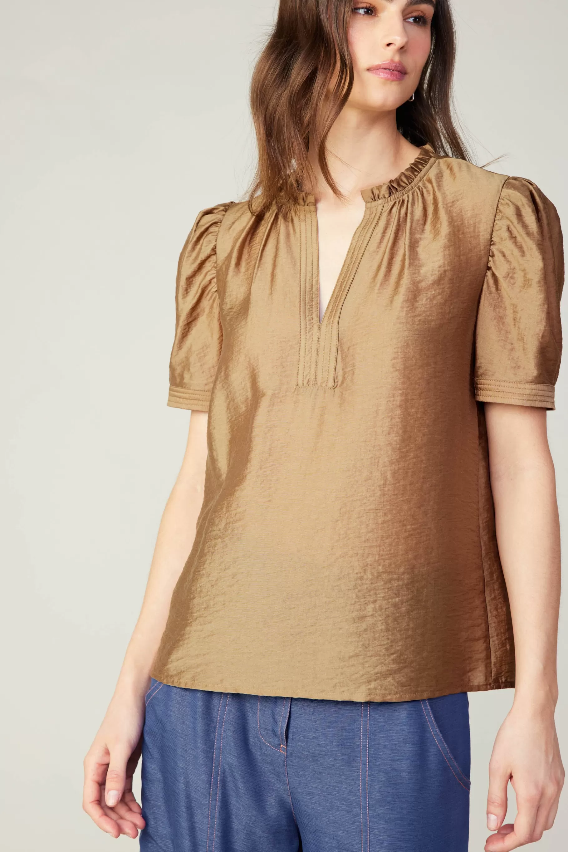 Current Air Short Sleeve Tops>Gathered Sleeve Blouse LATTE