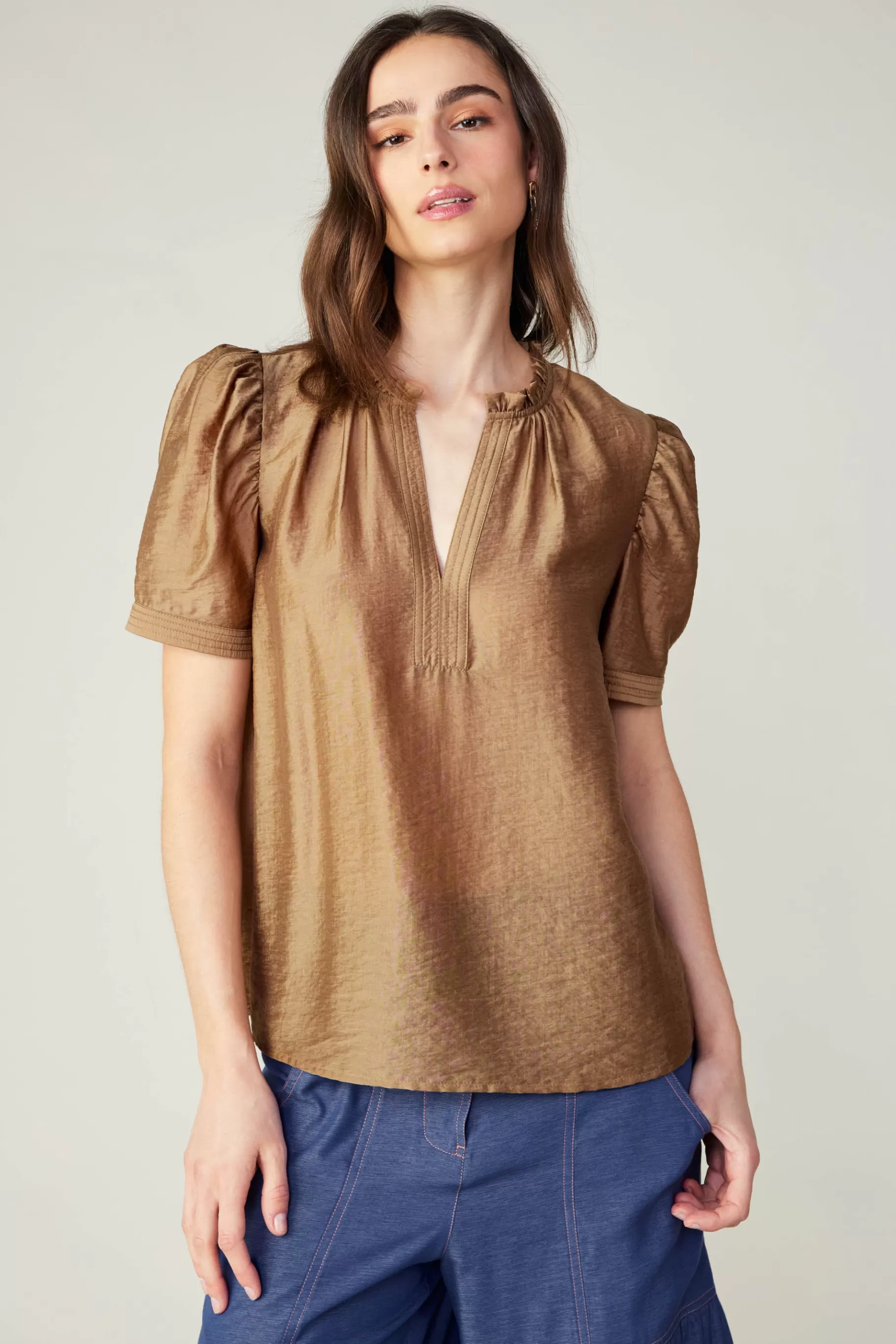 Current Air Short Sleeve Tops>Gathered Sleeve Blouse LATTE