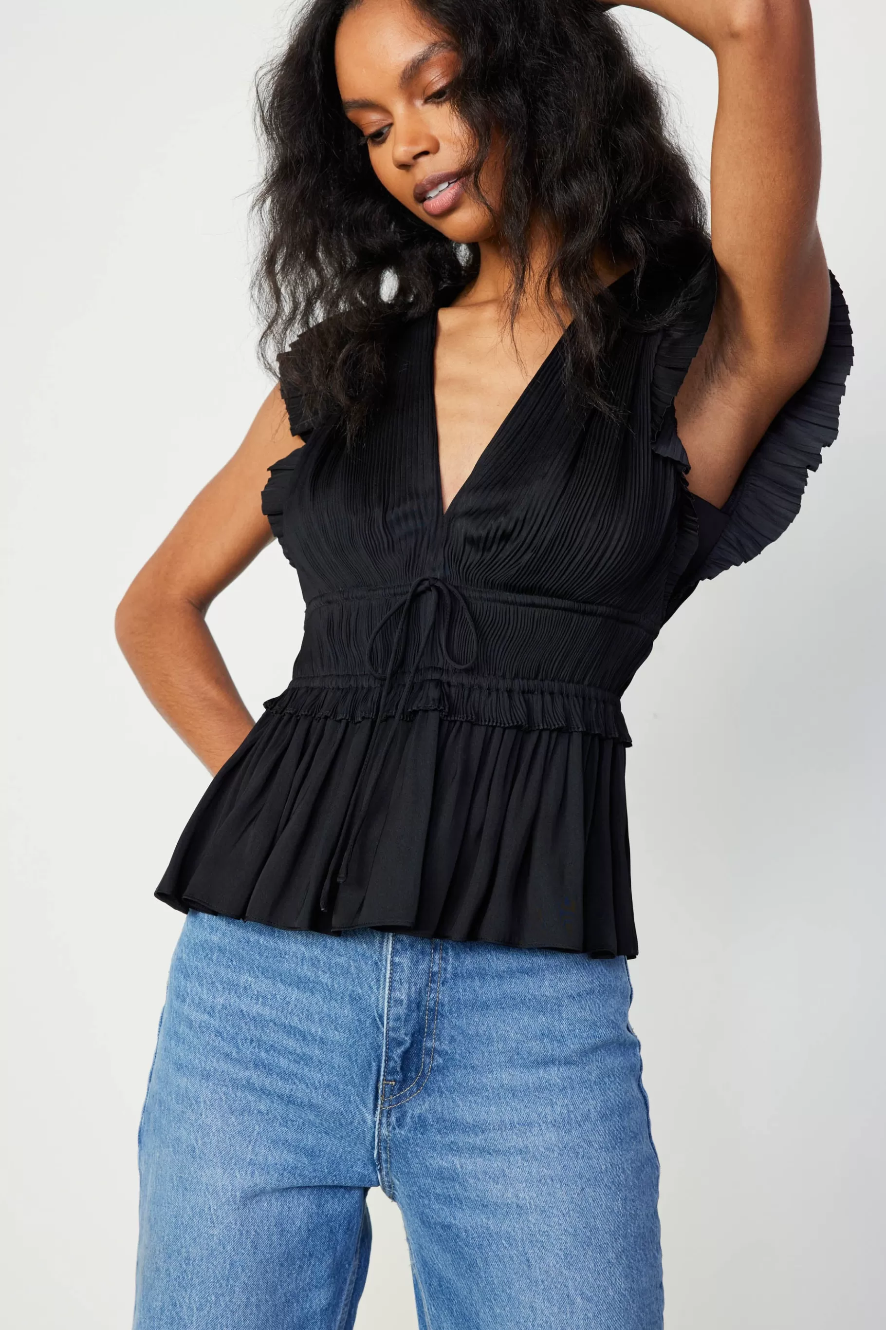 Current Air Sleeveless Tops>Mara Pleated Sleeveless Blouse BLACK
