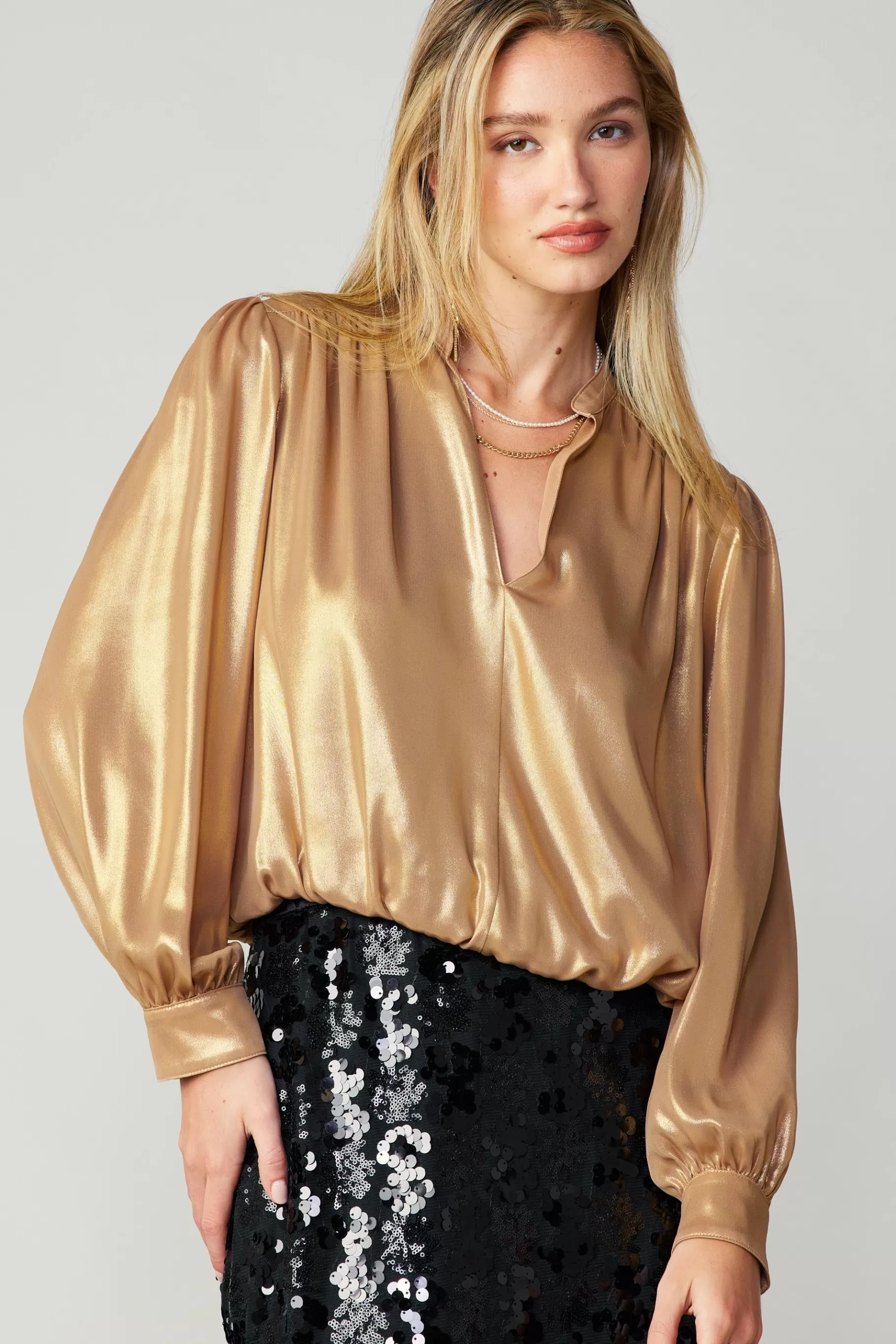 Current Air Long Sleeve Tops>Metallic Bubble Hem Blouse GOLD