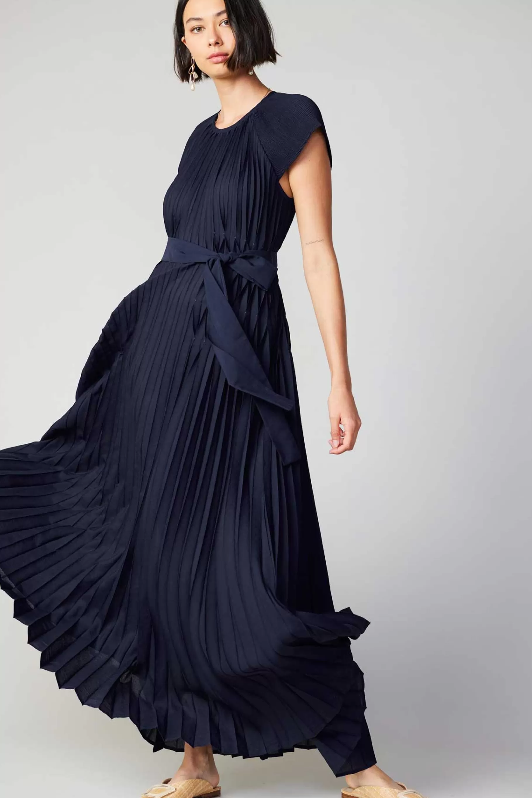 Current Air Maxi Dresses>Mona Pleated Maxi Dress NAVY