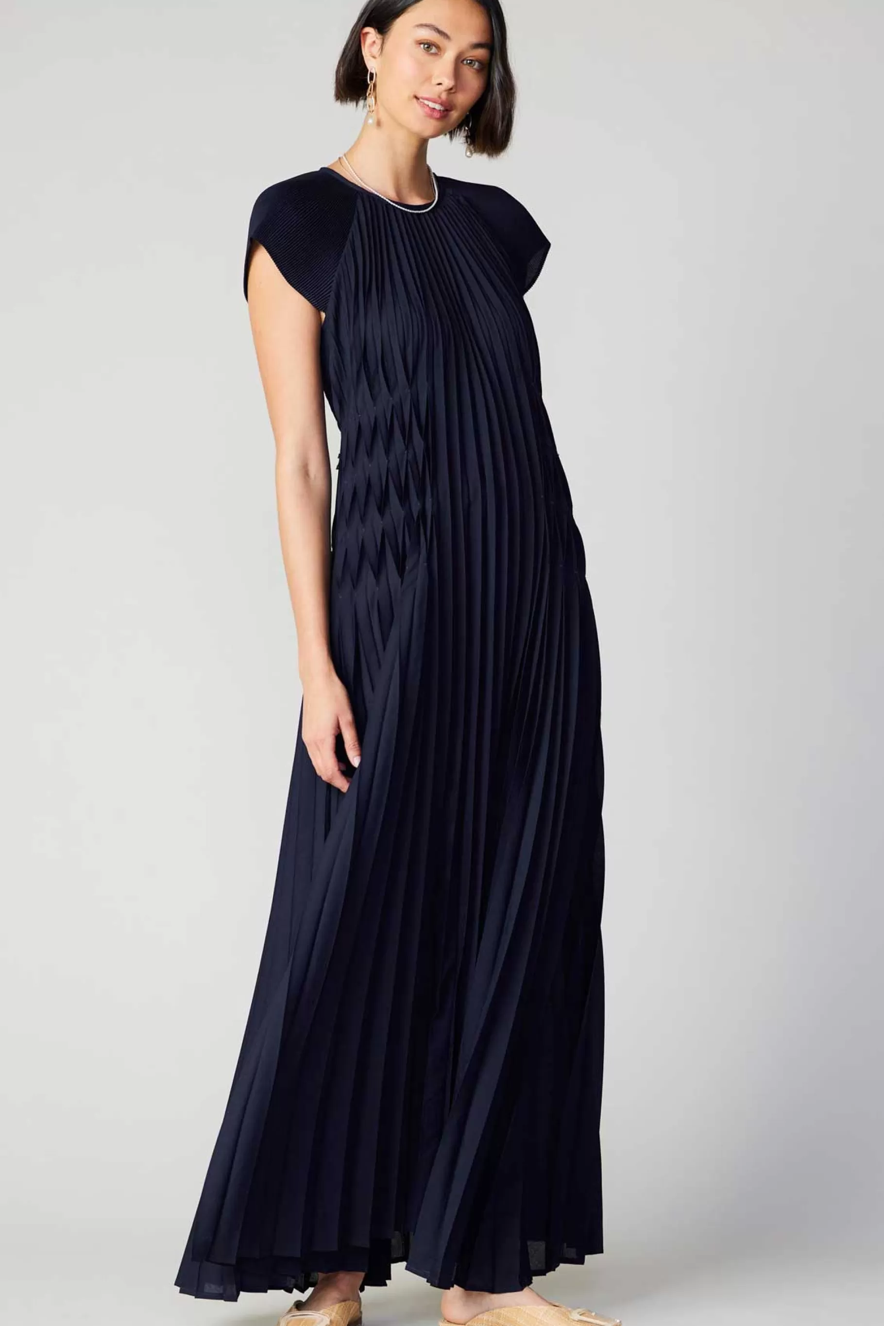 Current Air Maxi Dresses>Mona Pleated Maxi Dress NAVY