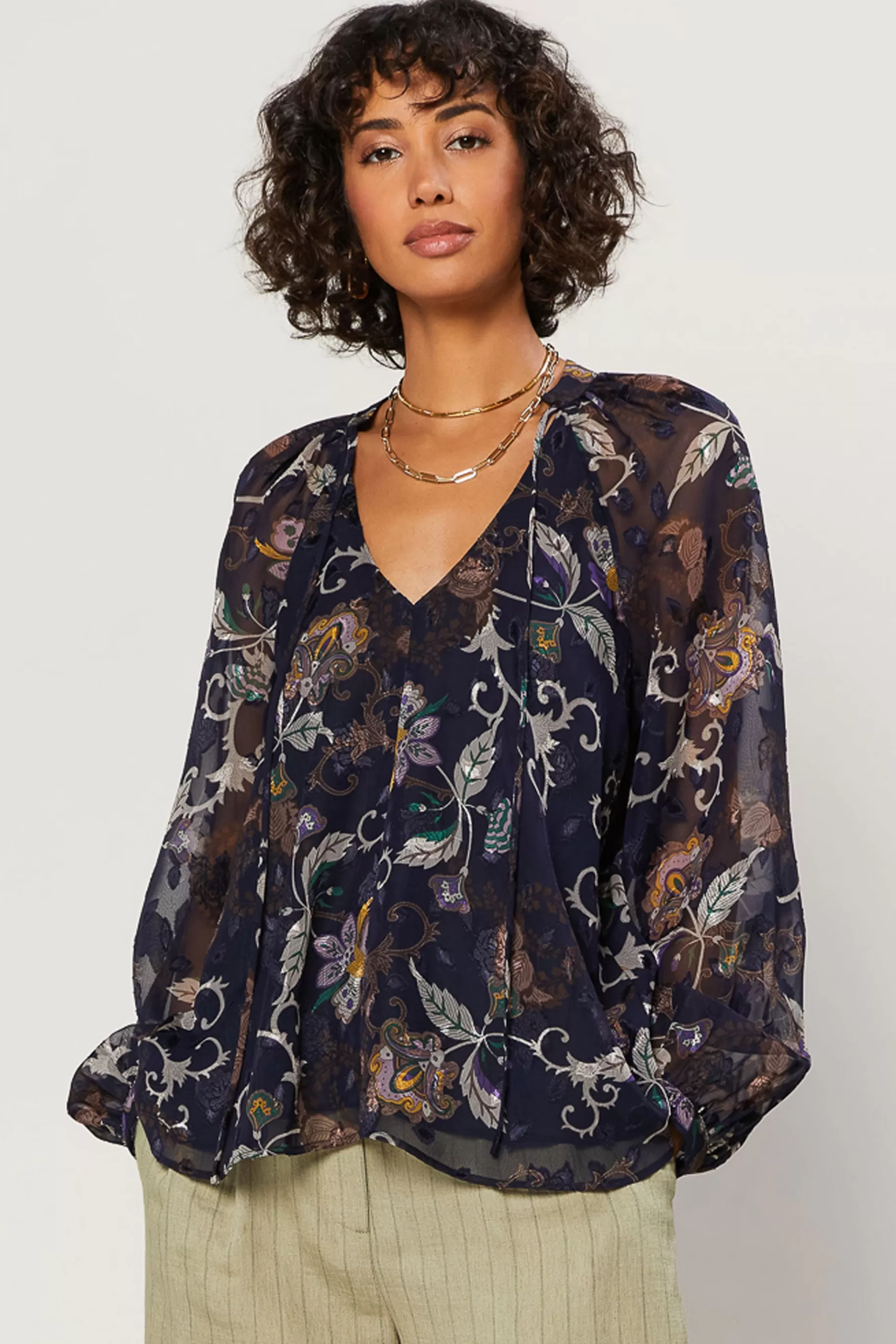 Current Air Long Sleeve Tops>Navy Floral Long Sleeve Top FLORALNAVY