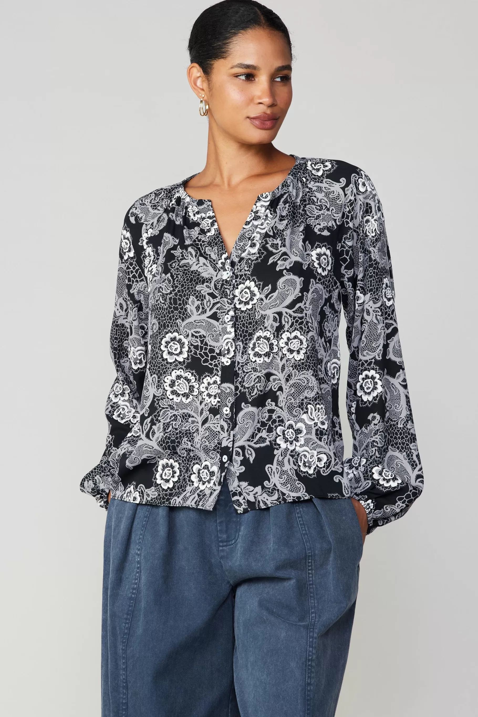 Current Air Long Sleeve Tops>Noir Floral Blouse MONOFLORAL
