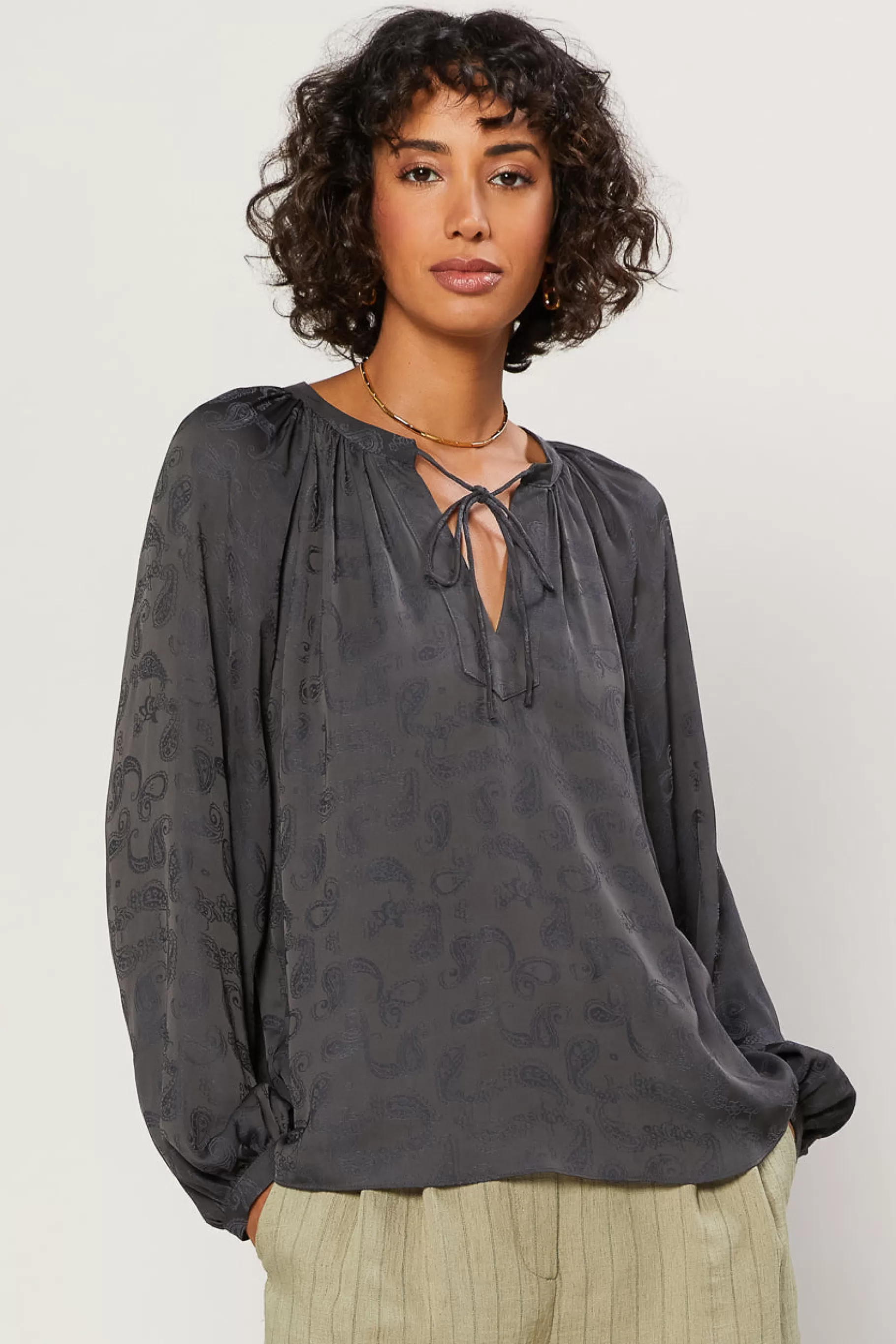 Current Air Long Sleeve Tops>Paisley Split Neck Top CHARCOAL