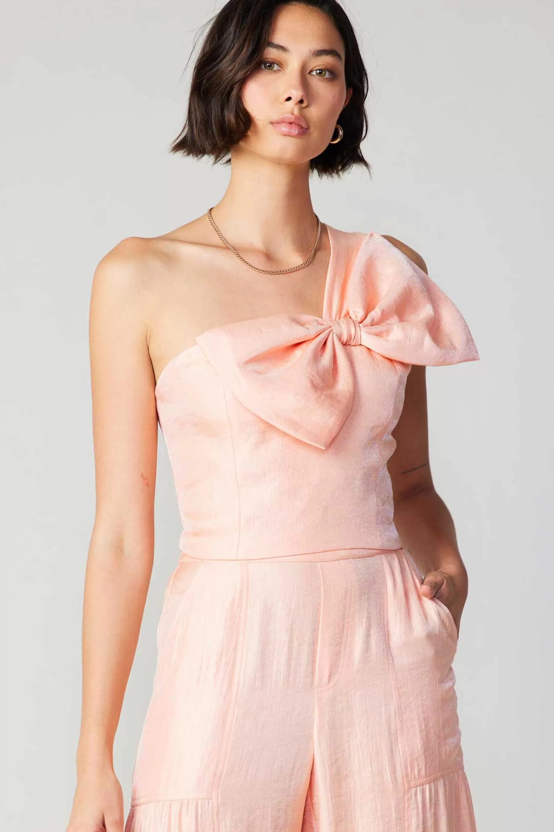 Current Air Sleeveless Tops>Pastel Bowtie Top APRICOT