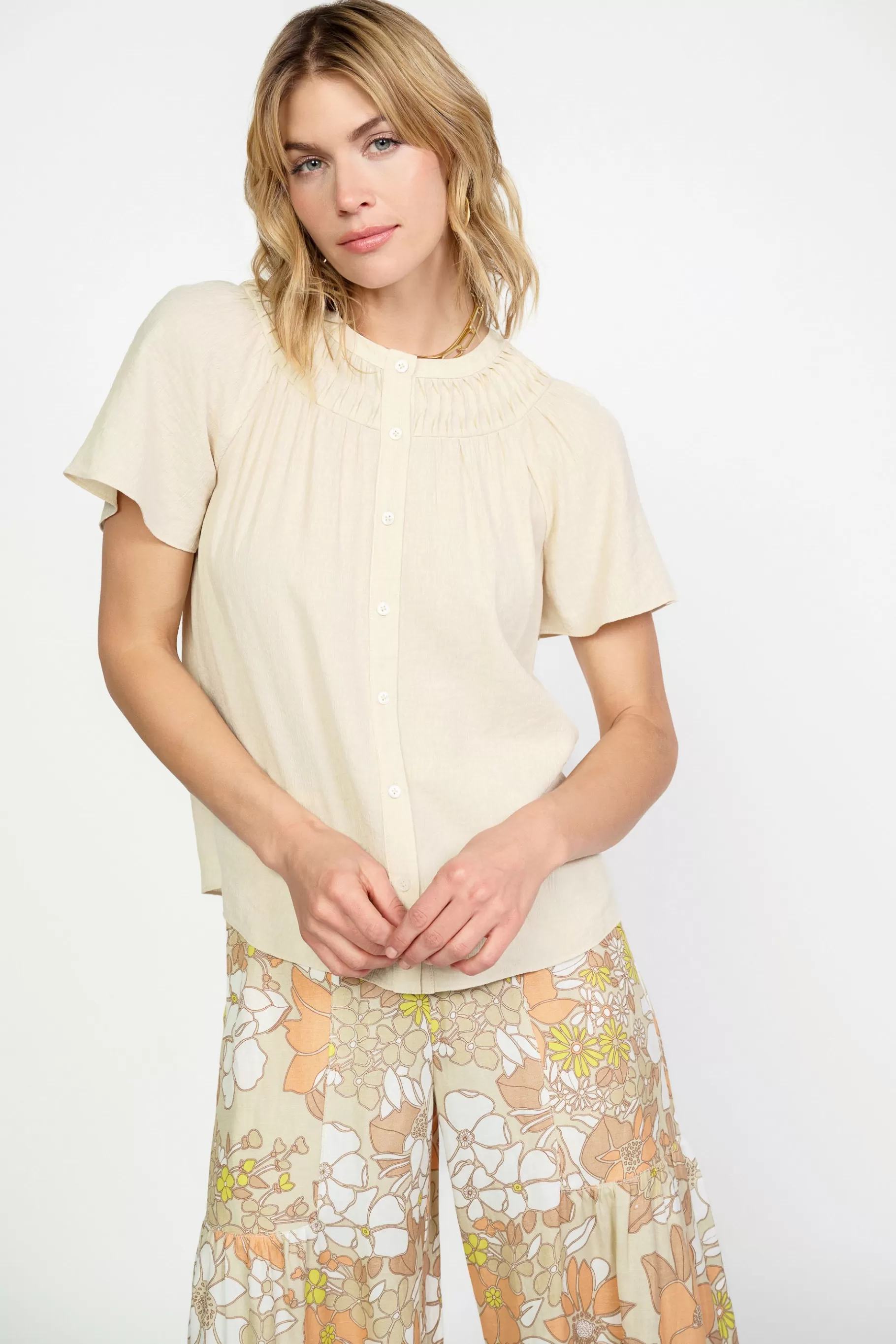 Current Air Short Sleeve Tops>Pintucked Yoke Blouse LINEN