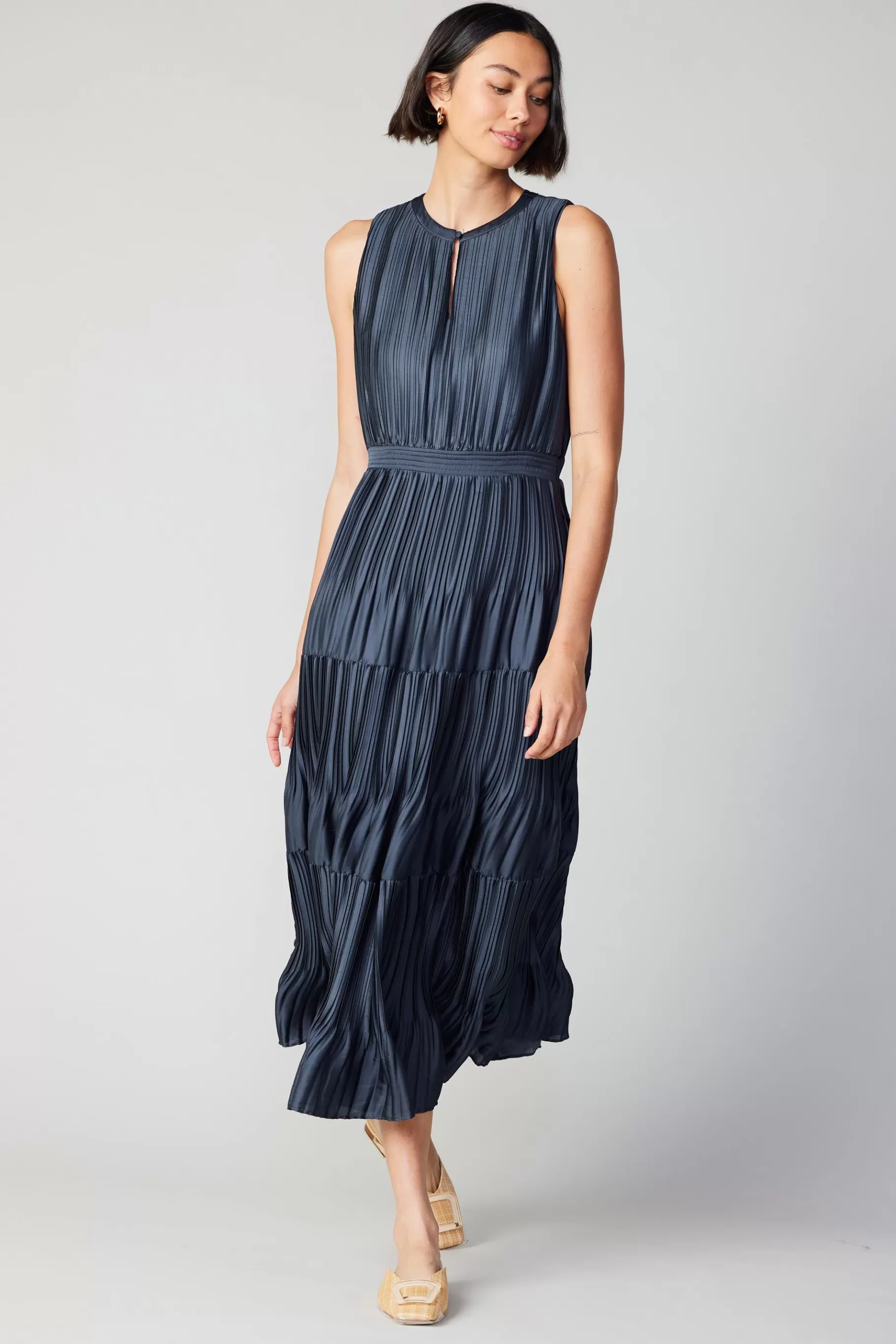 Current Air Maxi Dresses>Pleated Sleeveless Maxi Dress NAVY