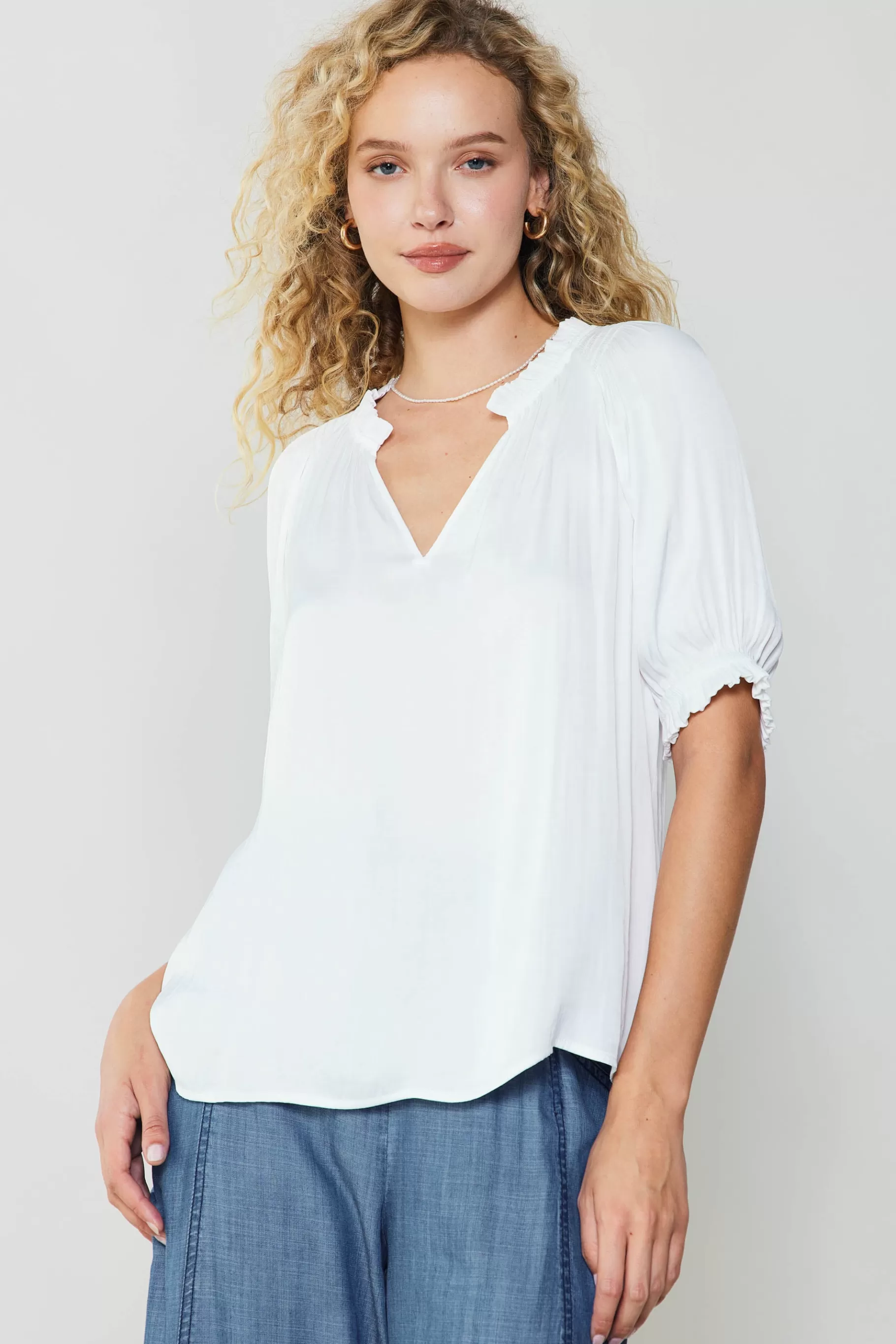 Current Air Short Sleeve Tops>Ruffled Cuff Blouse WHITE