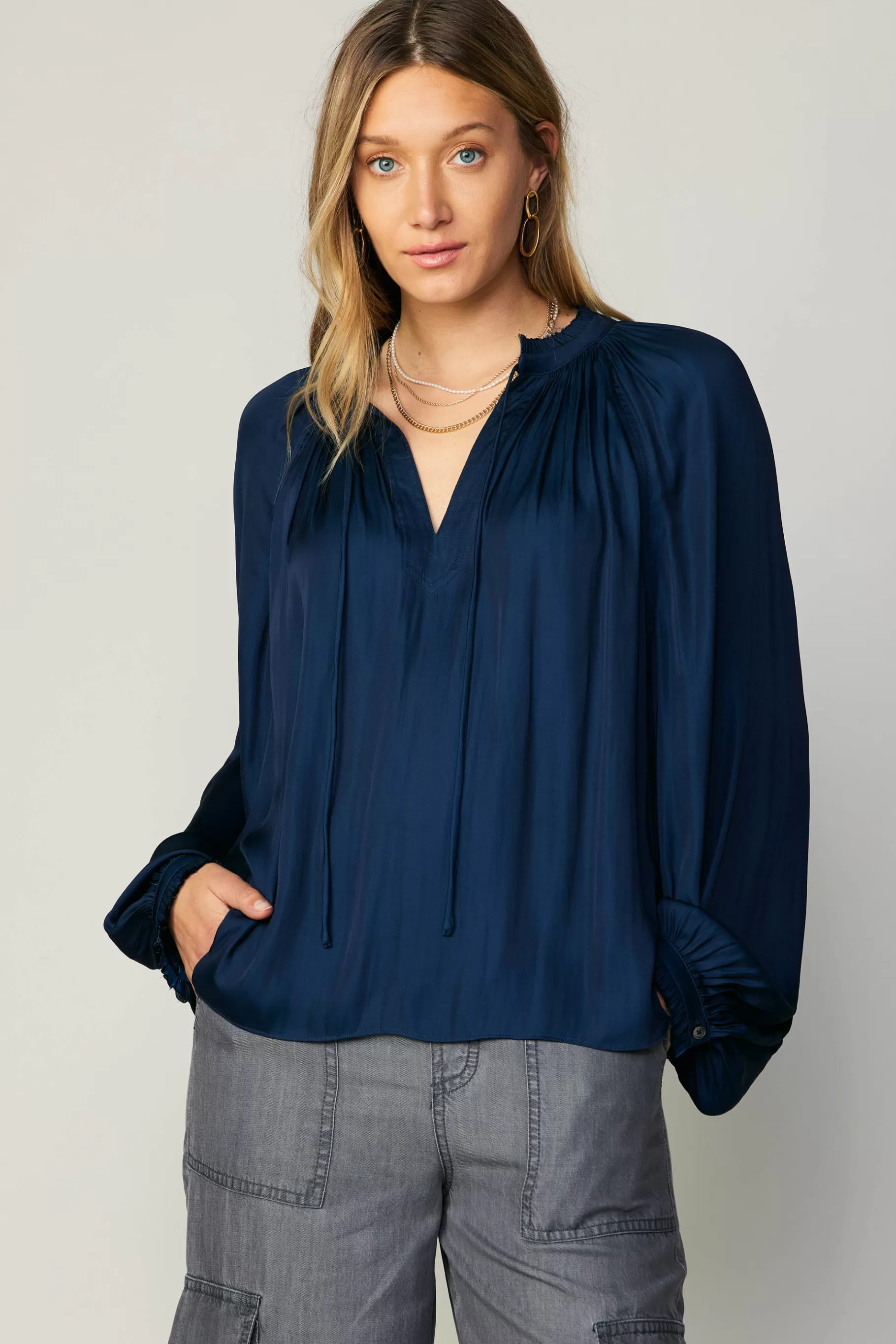 Current Air Long Sleeve Tops>Ruffled Cuff Blouse NAVY