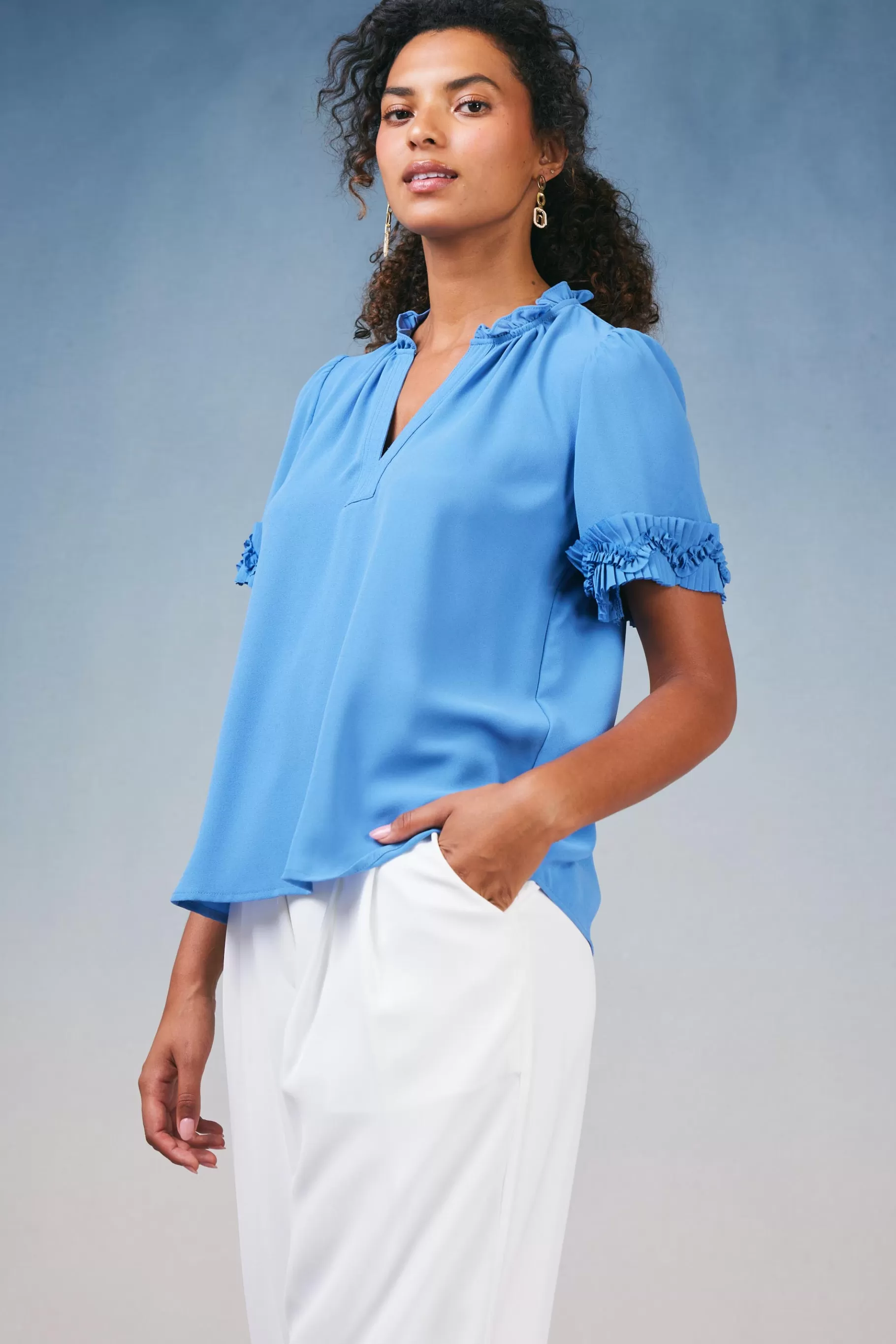 Current Air Short Sleeve Tops>Ruffled Trim Blouse FADEDBLUE