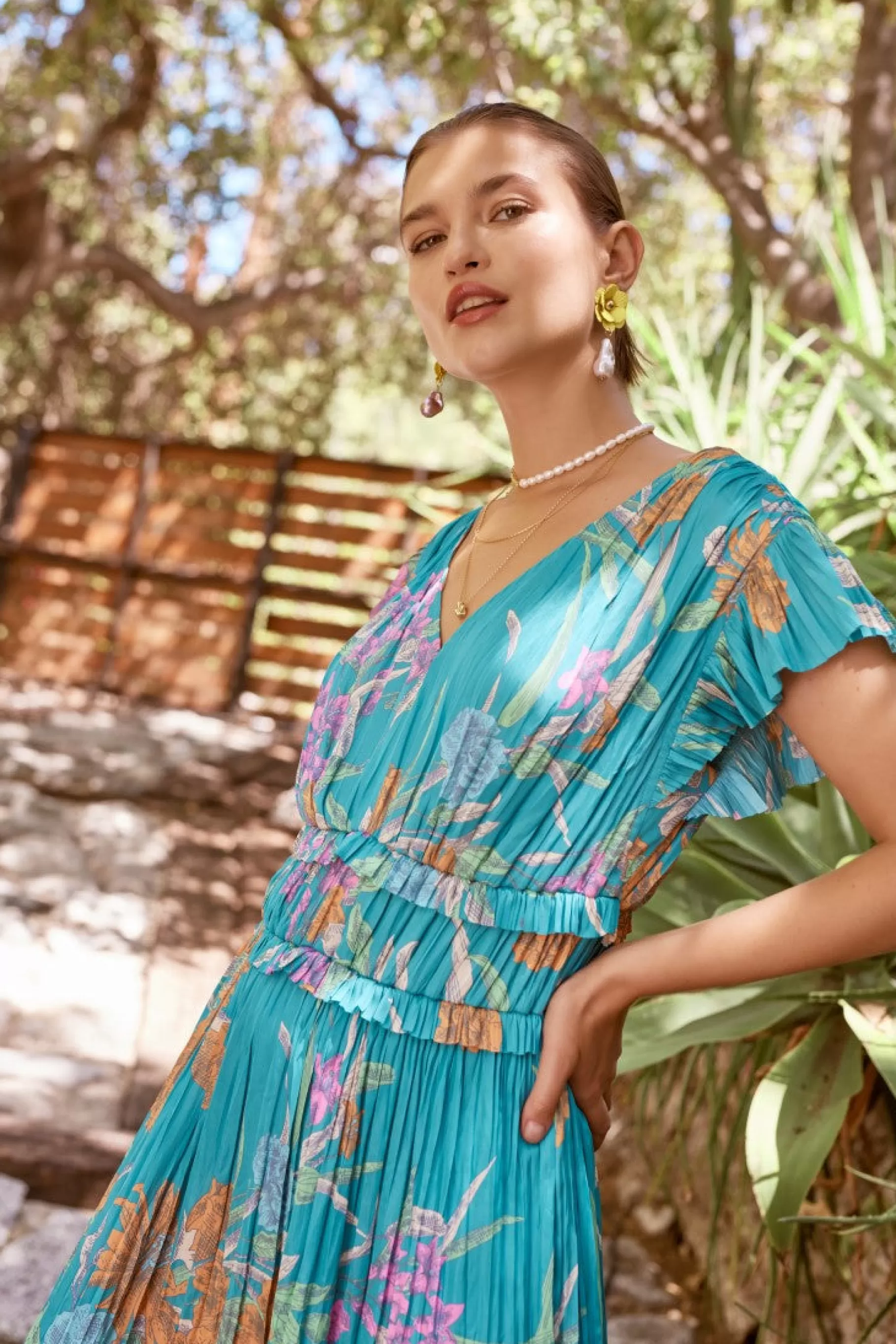 Current Air Midi Dresses>Sereia Botanical Motif Midi Dress TEAL