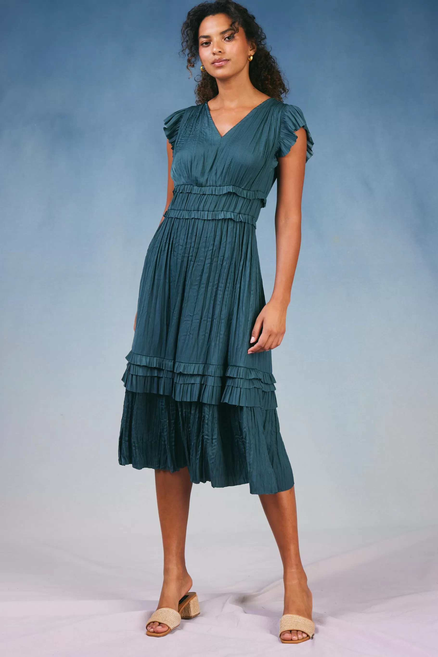 Current Air Midi Dresses>Sereia Pleated Midi Dress SLATEGREEN