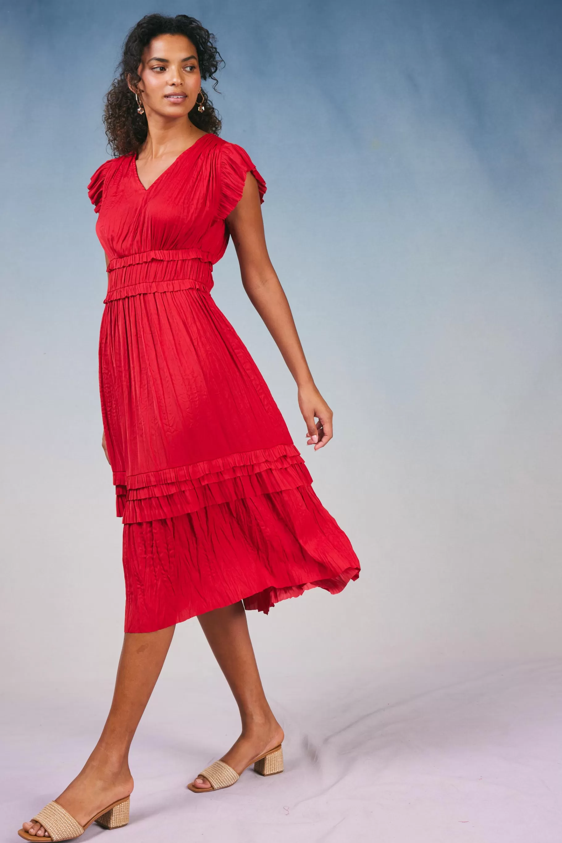 Current Air Midi Dresses>Sereia Pleated Midi Dress RED