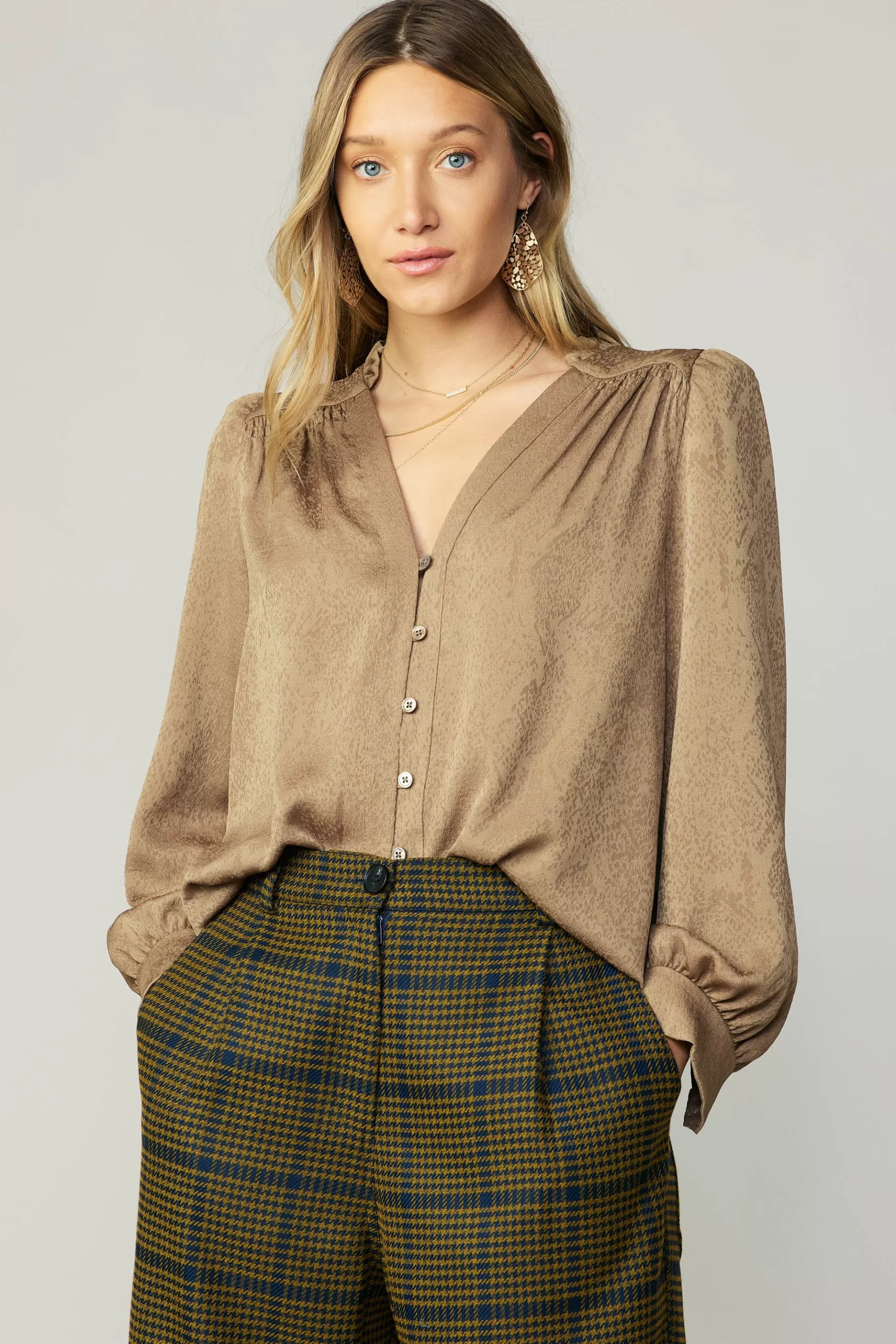 Current Air Long Sleeve Tops>Shirred Jacquard Blouse BRONZE