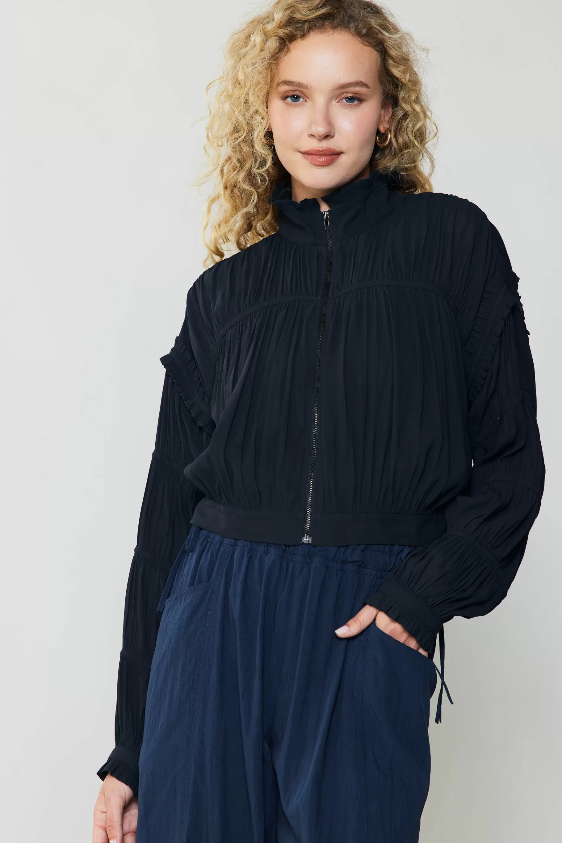 Current Air Coats & Jackets>Shirred Sleeve Jacket BLACK