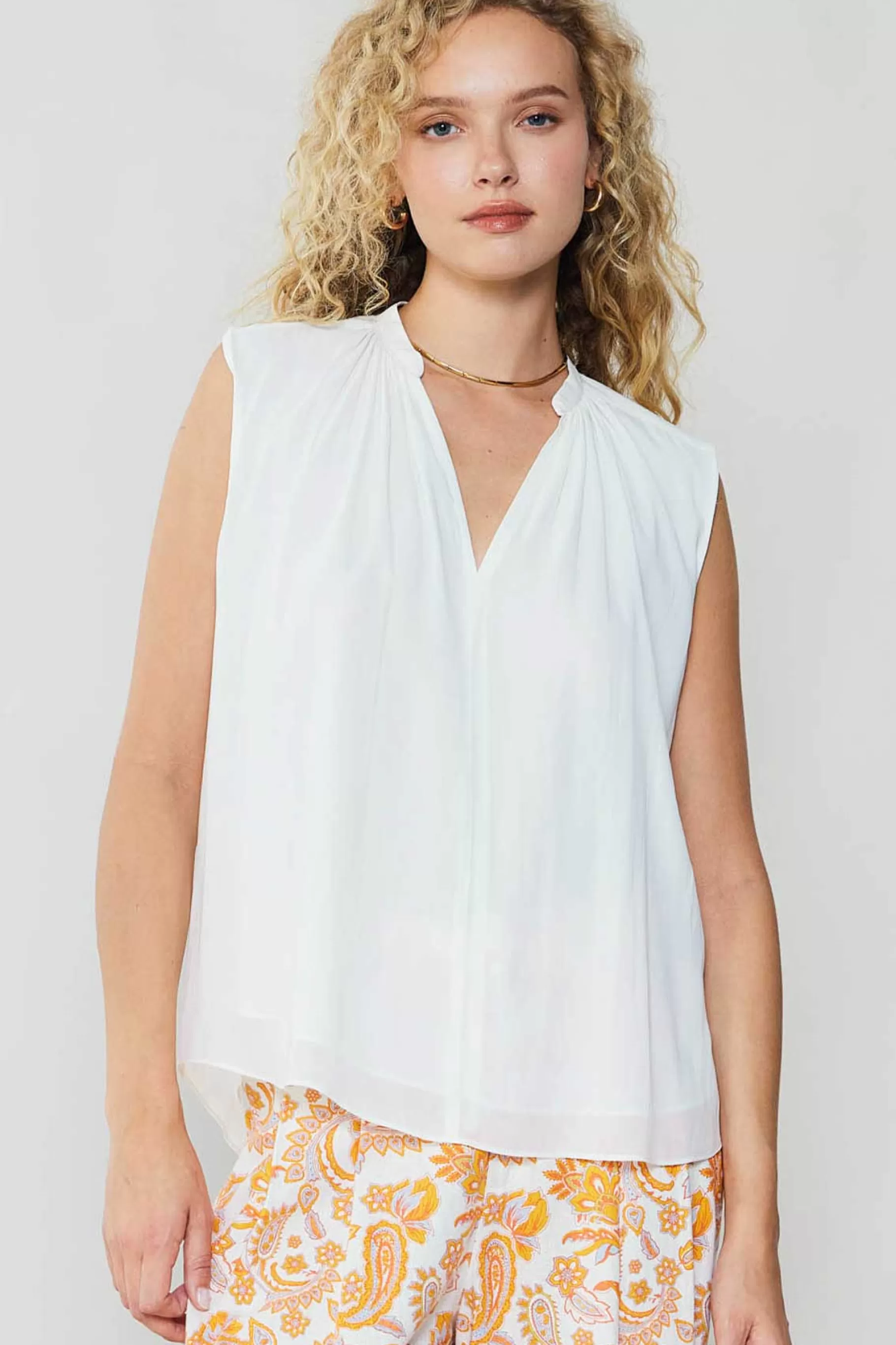 Current Air Sleeveless Tops>Shirred Sleeveless Top CREAMWHITE