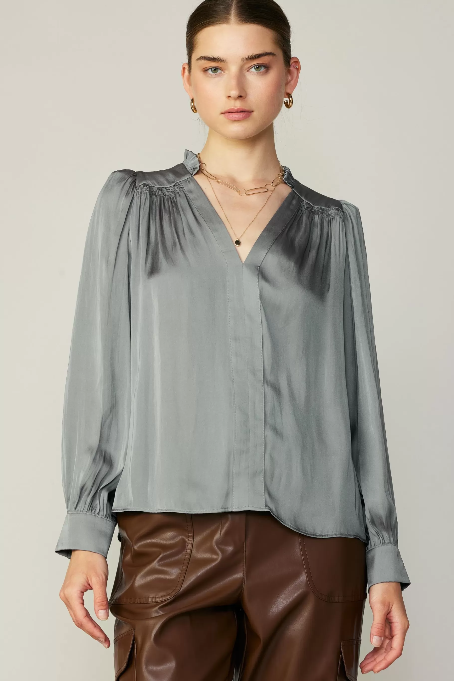 Current Air Long Sleeve Tops>Smocked Shoulder Cuffed Blouse MOSSGREY