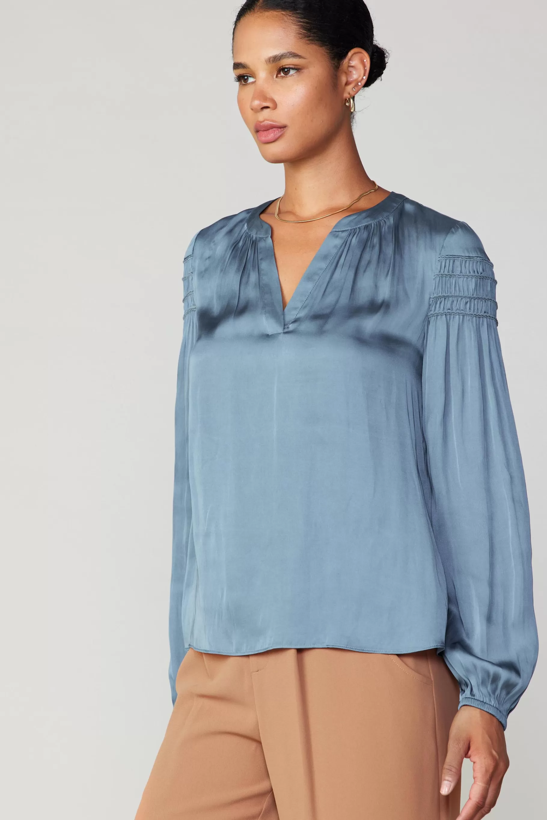 Current Air Long Sleeve Tops>Smocked Sleeve Blouse DUSTYSKY